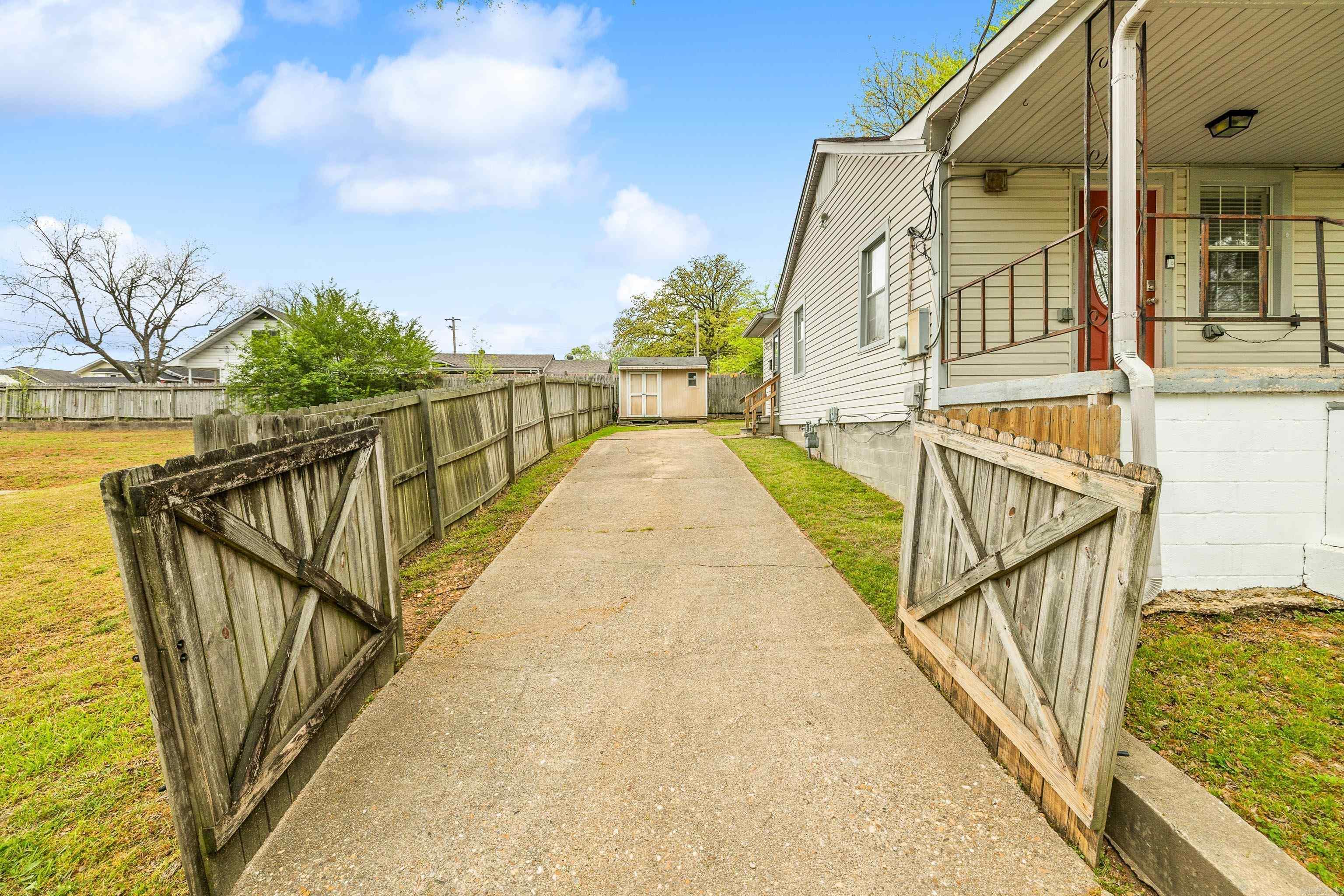 Original Town of Benton - Residential