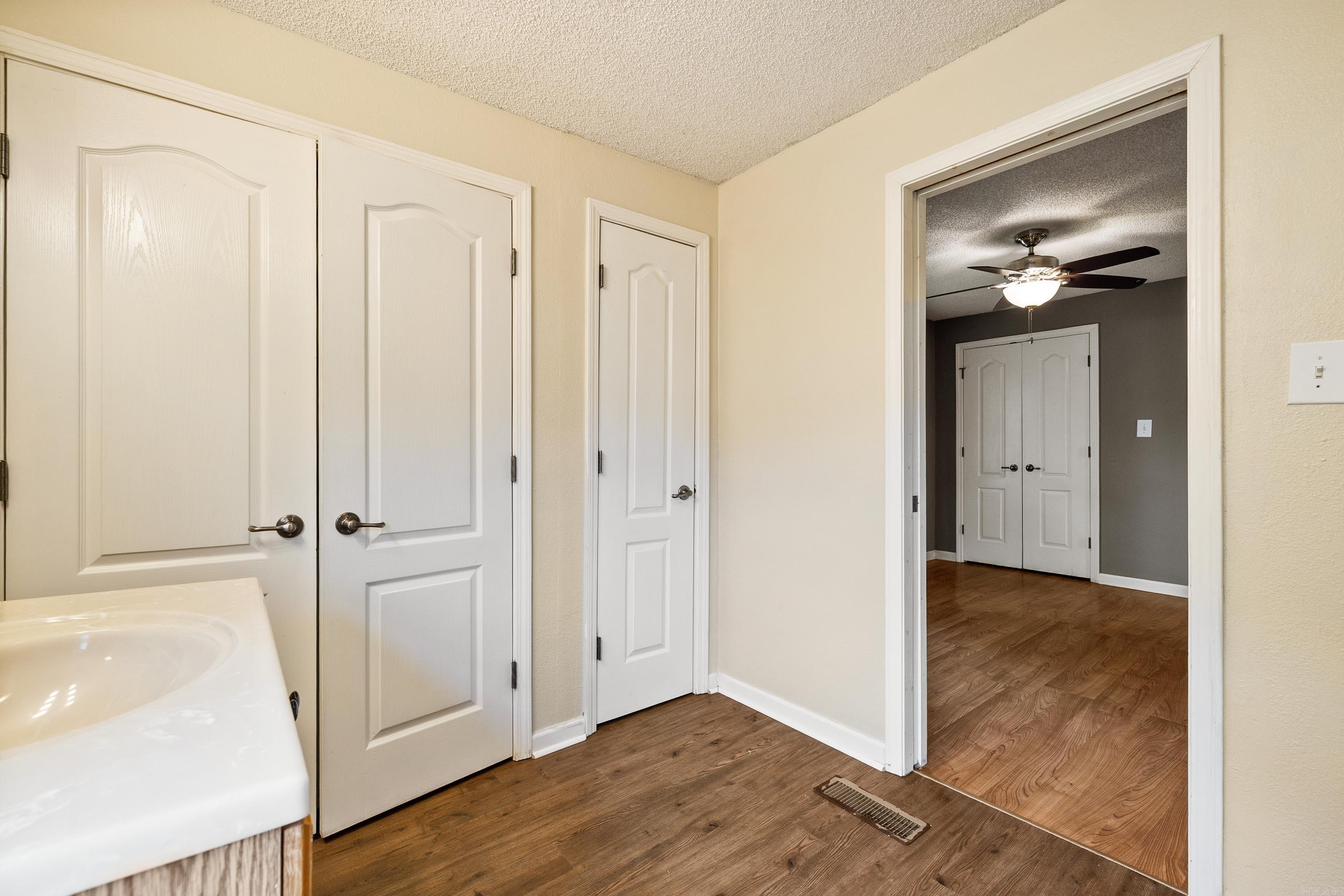 Original Town of Benton - Residential