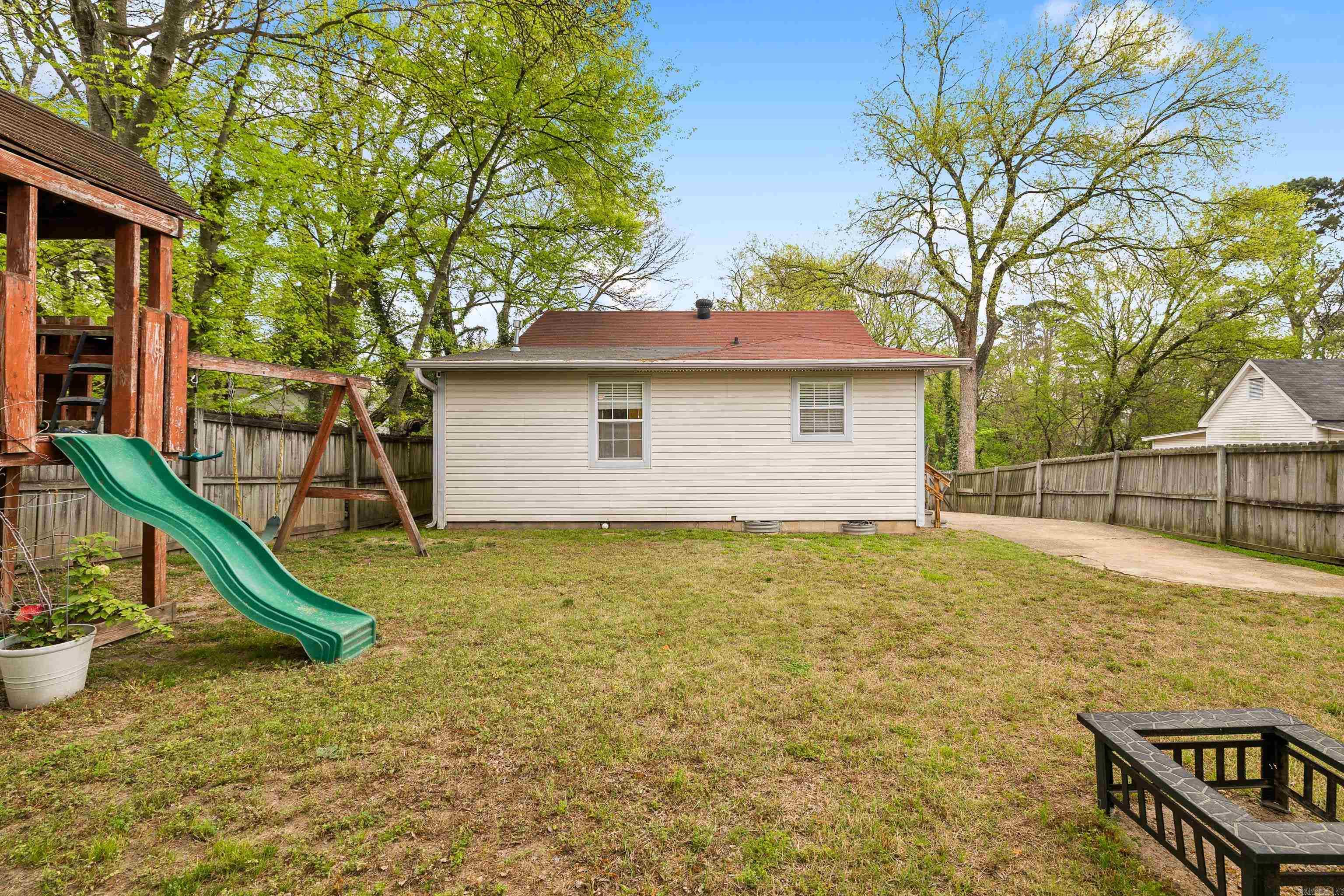 Original Town of Benton - Residential