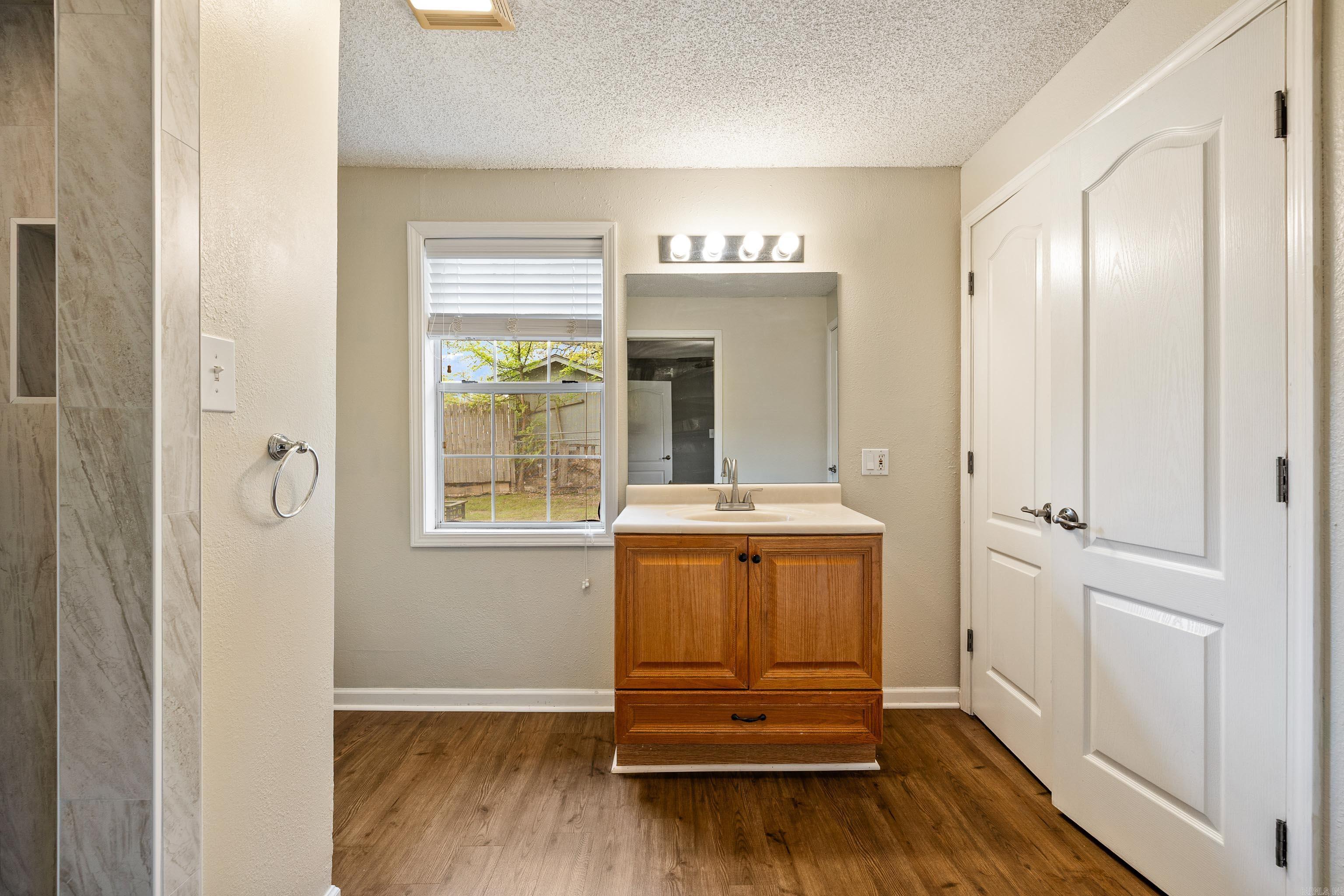 Original Town of Benton - Residential