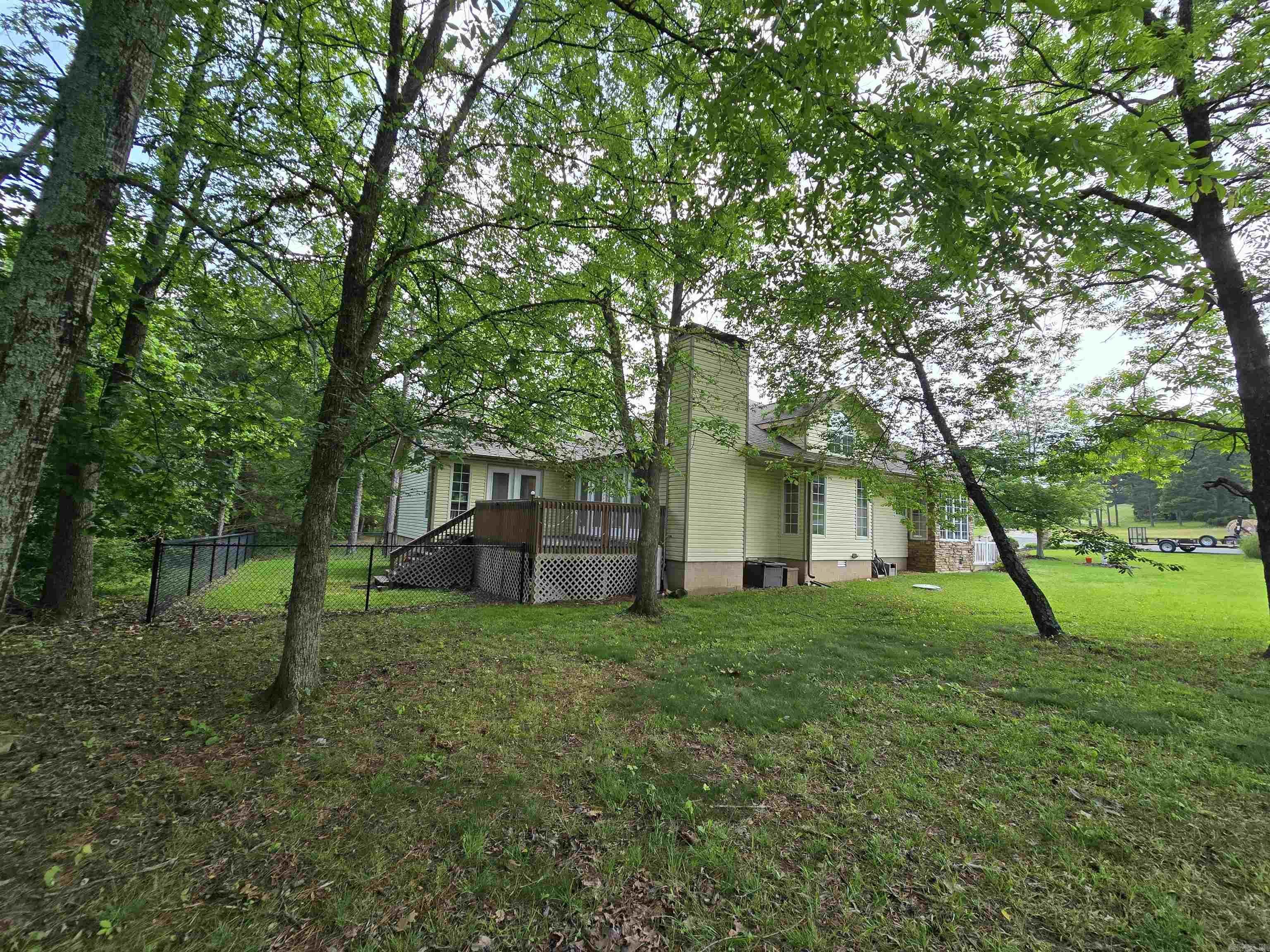 CASTLE RIDGE - Residential