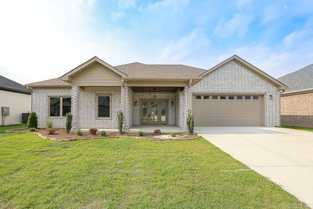 OLDE SALEM TOWNSHIP - Residential