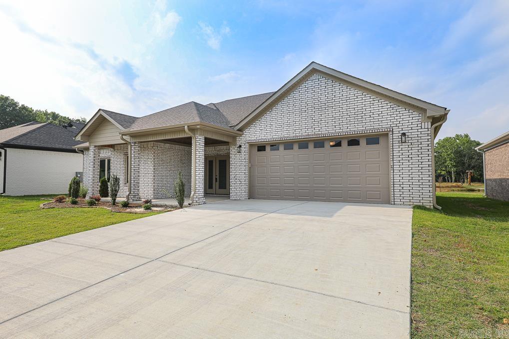 OLDE SALEM TOWNSHIP - Residential