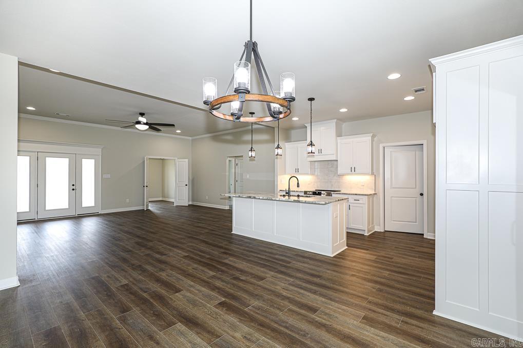 OLDE SALEM TOWNSHIP - Residential