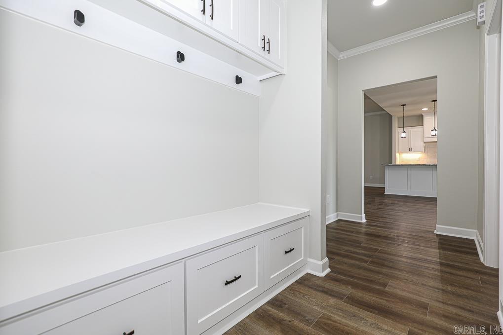 OLDE SALEM TOWNSHIP - Residential