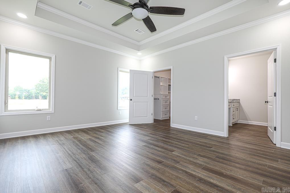 OLDE SALEM TOWNSHIP - Residential