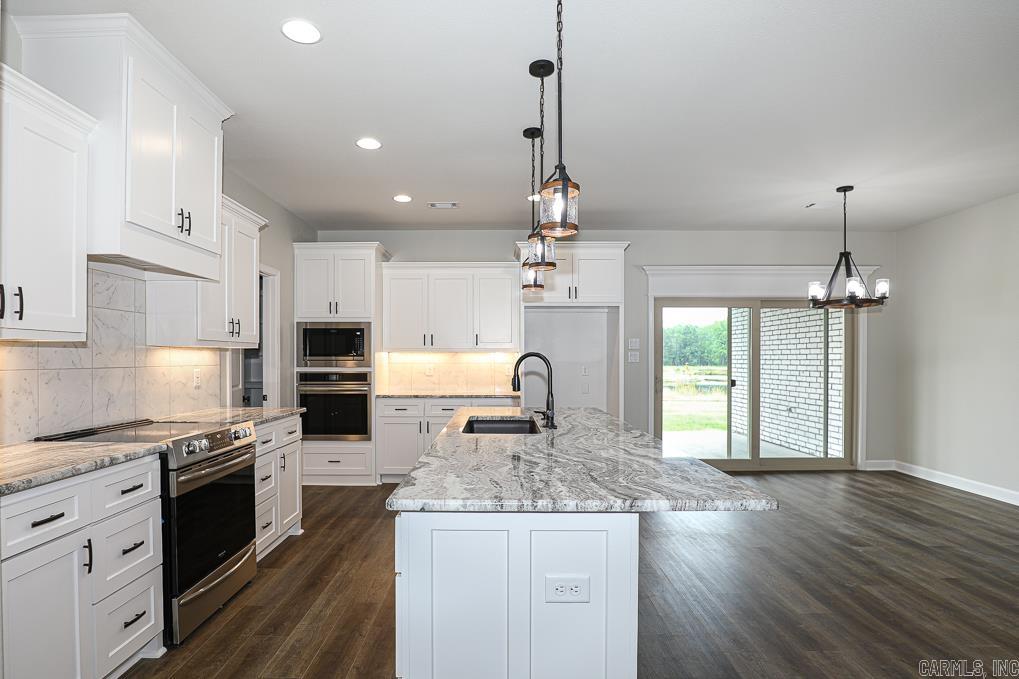 OLDE SALEM TOWNSHIP - Residential