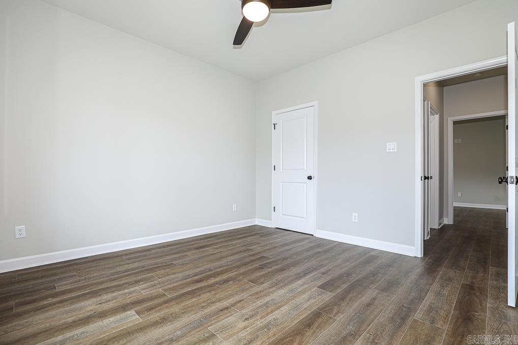 OLDE SALEM TOWNSHIP - Residential