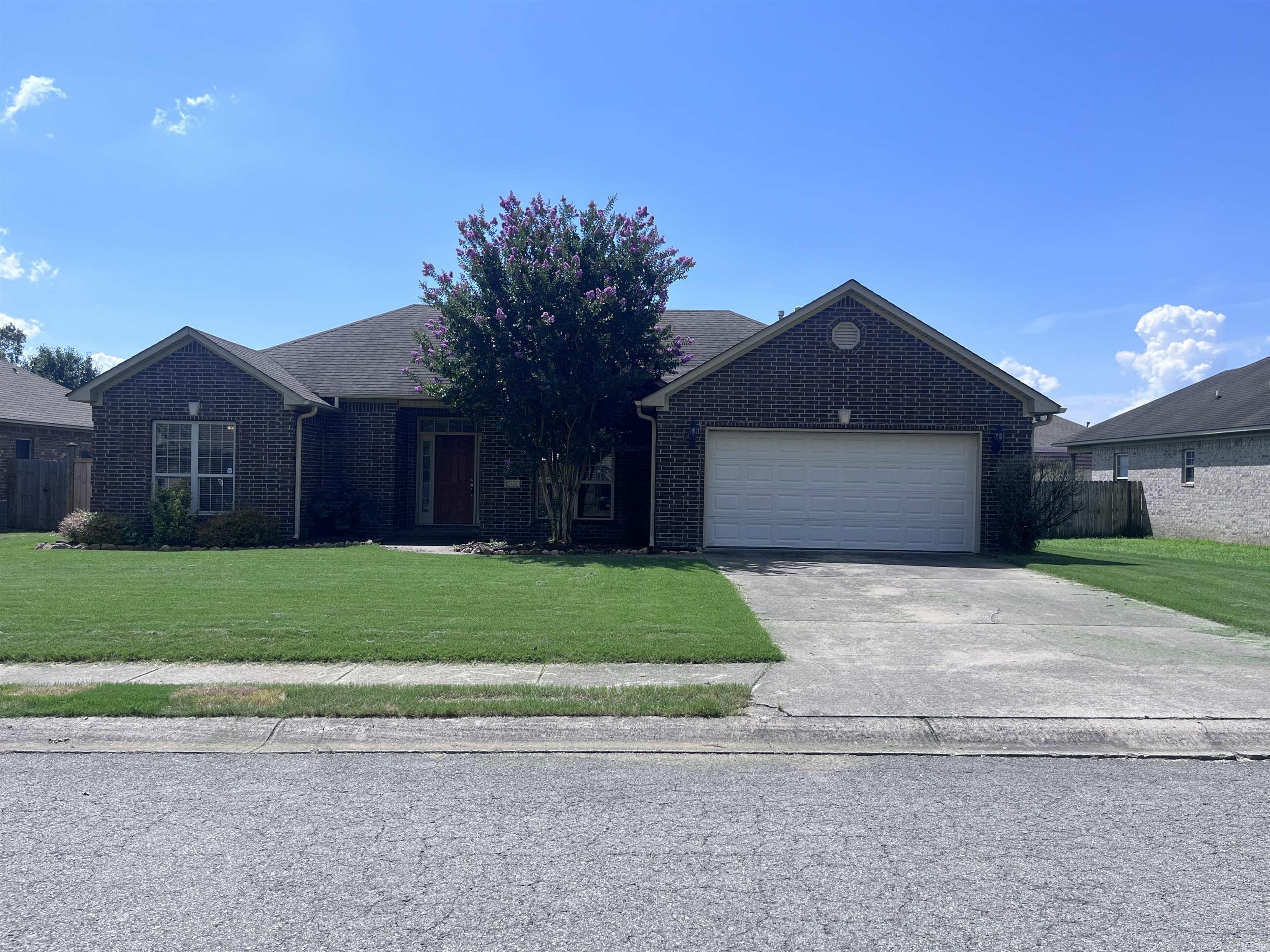 Spacious 3 bedroom, 2 bathroom all brick home in the Cabot School District. Formal dining room or office area too! Wood and tile flooring in common areas and NEW carpet in the bedrooms! Split floorplan, large kitchen with pull out drawers and plenty of cabinetry. Refrigerator included! Separate laundry room with extra closet storage. Master bathroom has dual vanities, soaker tub and walk-in closet with built-in shelving. Fully fenced backyard with covered patio and extra concrete pad perfect for entertaining or relaxing. Walking distance to parks, school, restaurants and shops. Easy access to the interstate for quick travel to Little Rock, Conway or Searcy! Act quickly to make this house your home! *No pets allowed. **Edge Realty is proud to offer deposit-free living to qualified renters through Obligo! We understand that moving costs can add up, so we want to extend financial flexibility to our residents. Learn more about the benefits of deposit-free living with Obligo at myobligo. com.