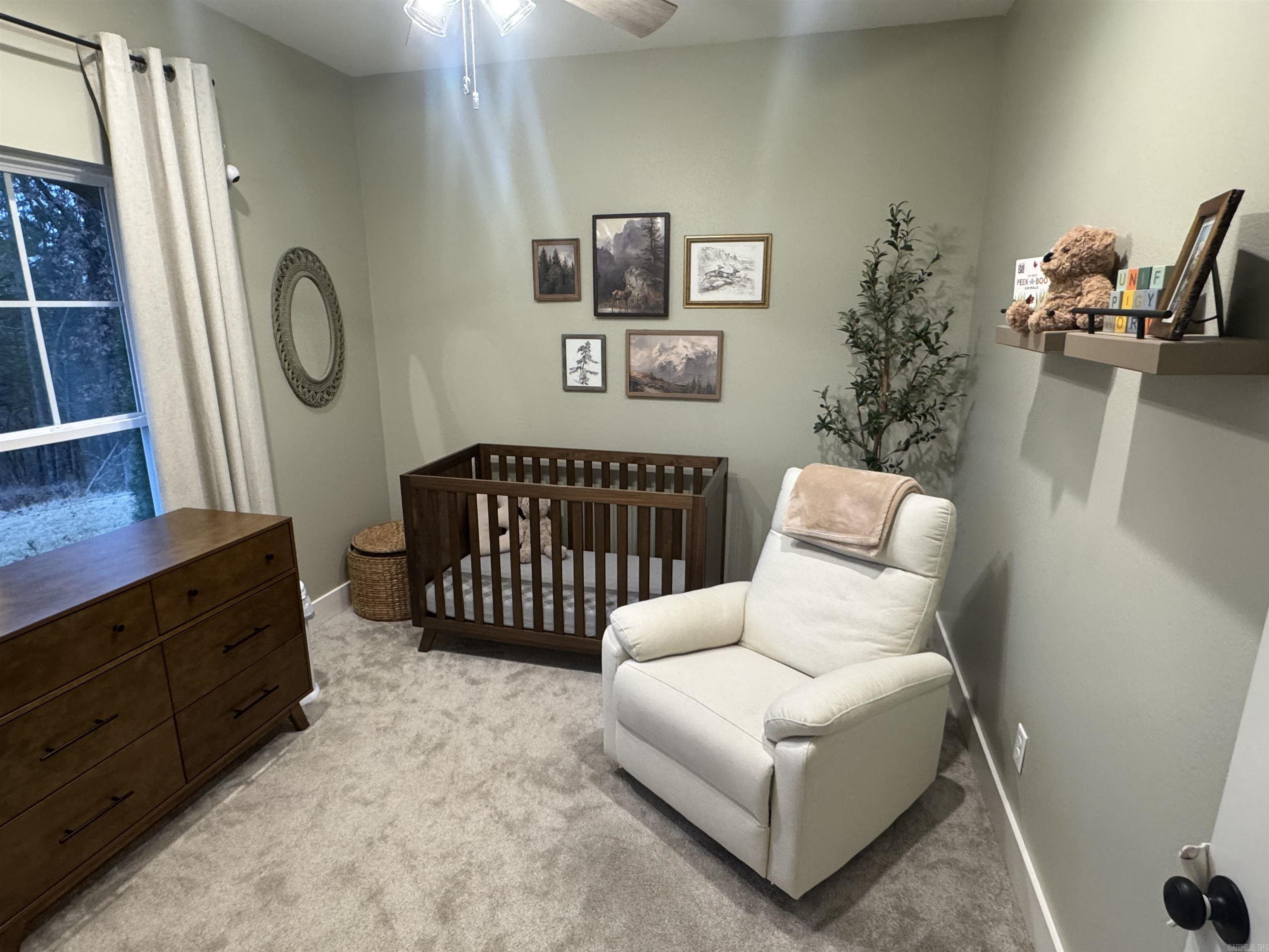 TREASURE HILL - Residential