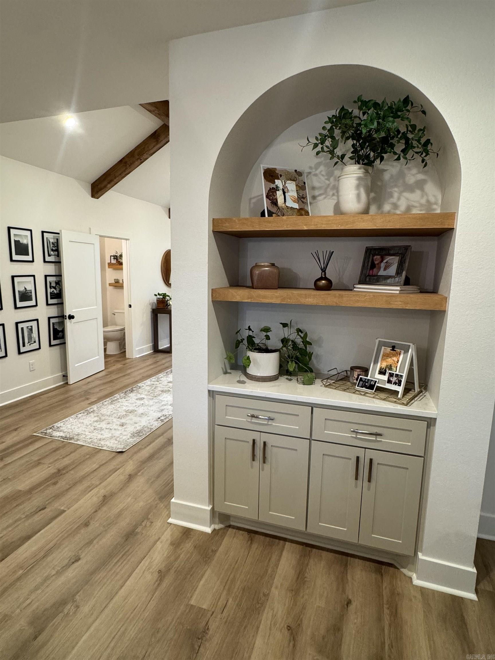 TREASURE HILL - Residential