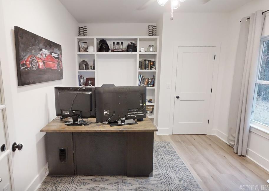 TREASURE HILL - Residential