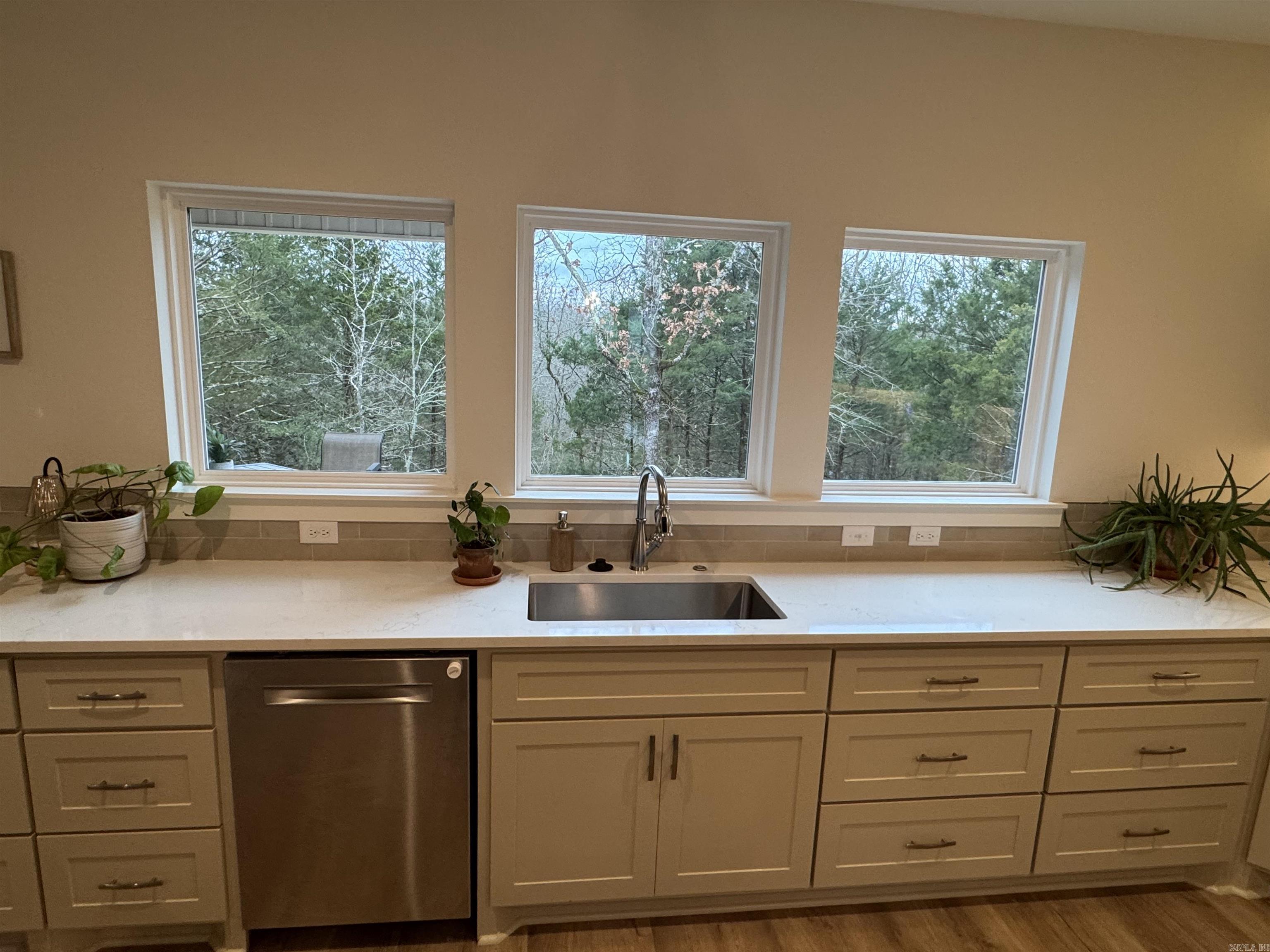 TREASURE HILL - Residential