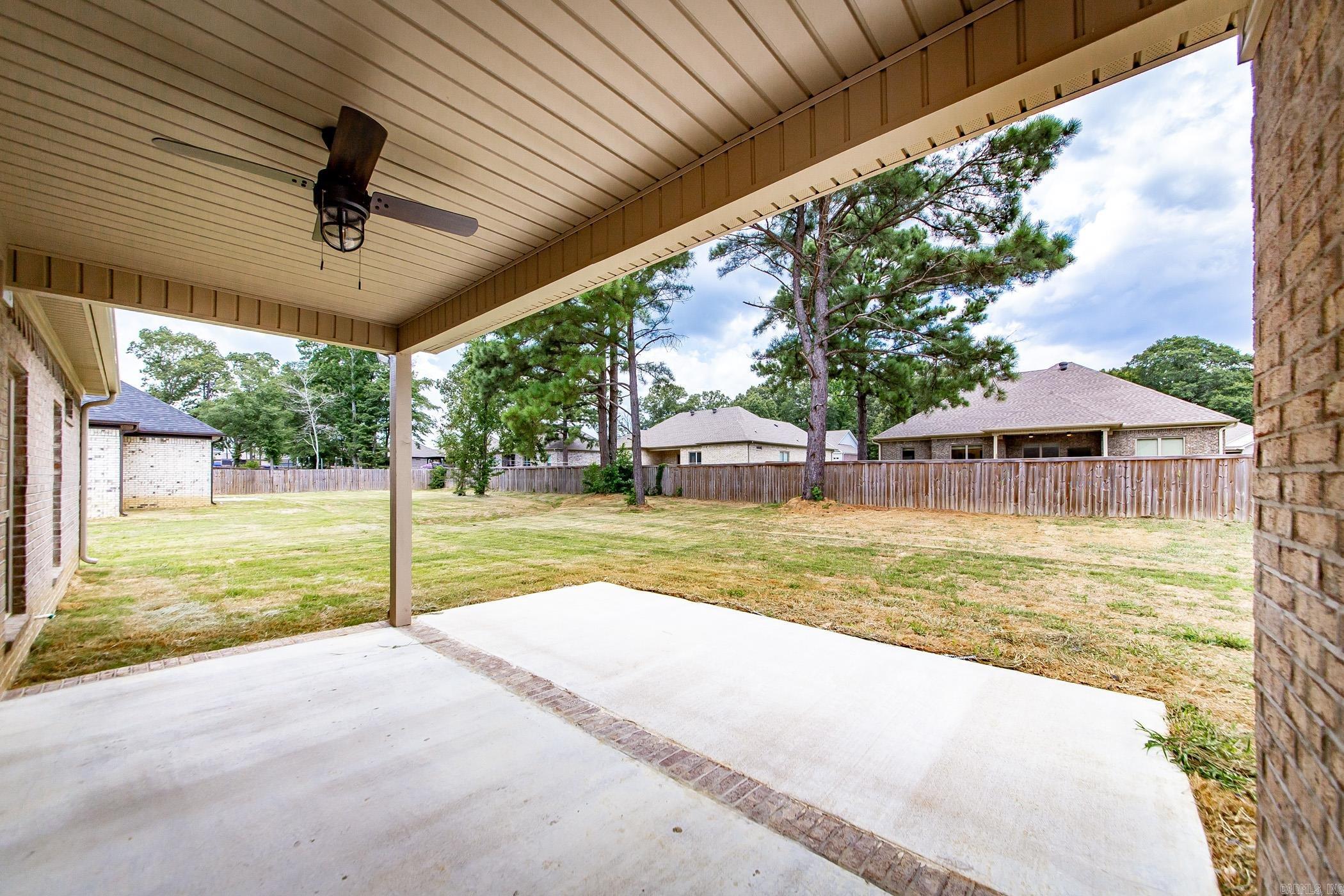 HIDDEN VALLEY ESTATES - Residential