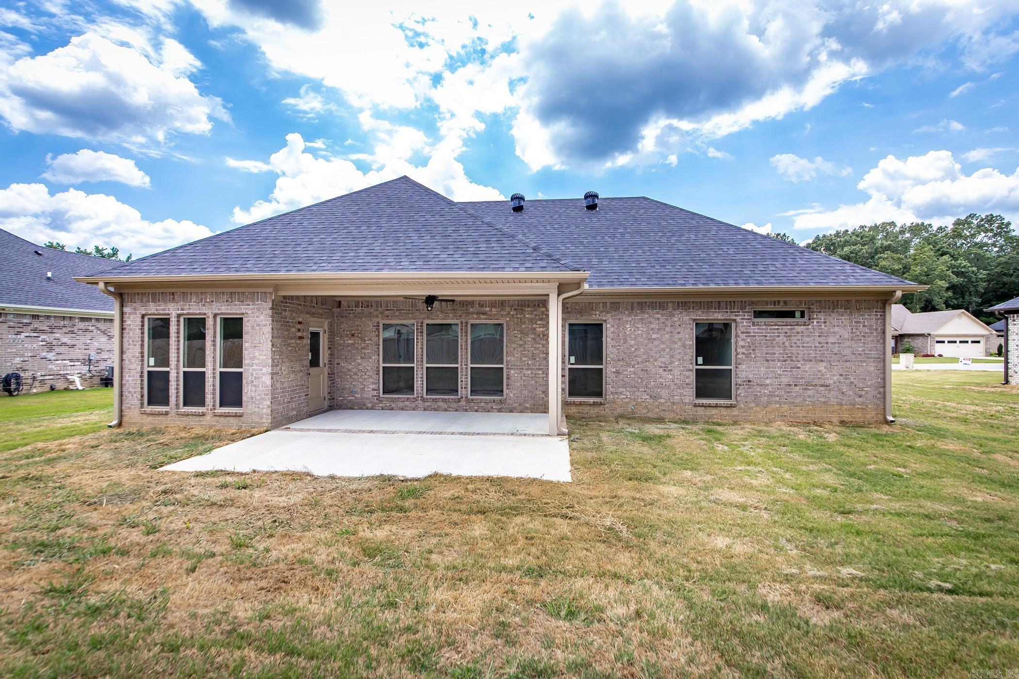 HIDDEN VALLEY ESTATES - Residential