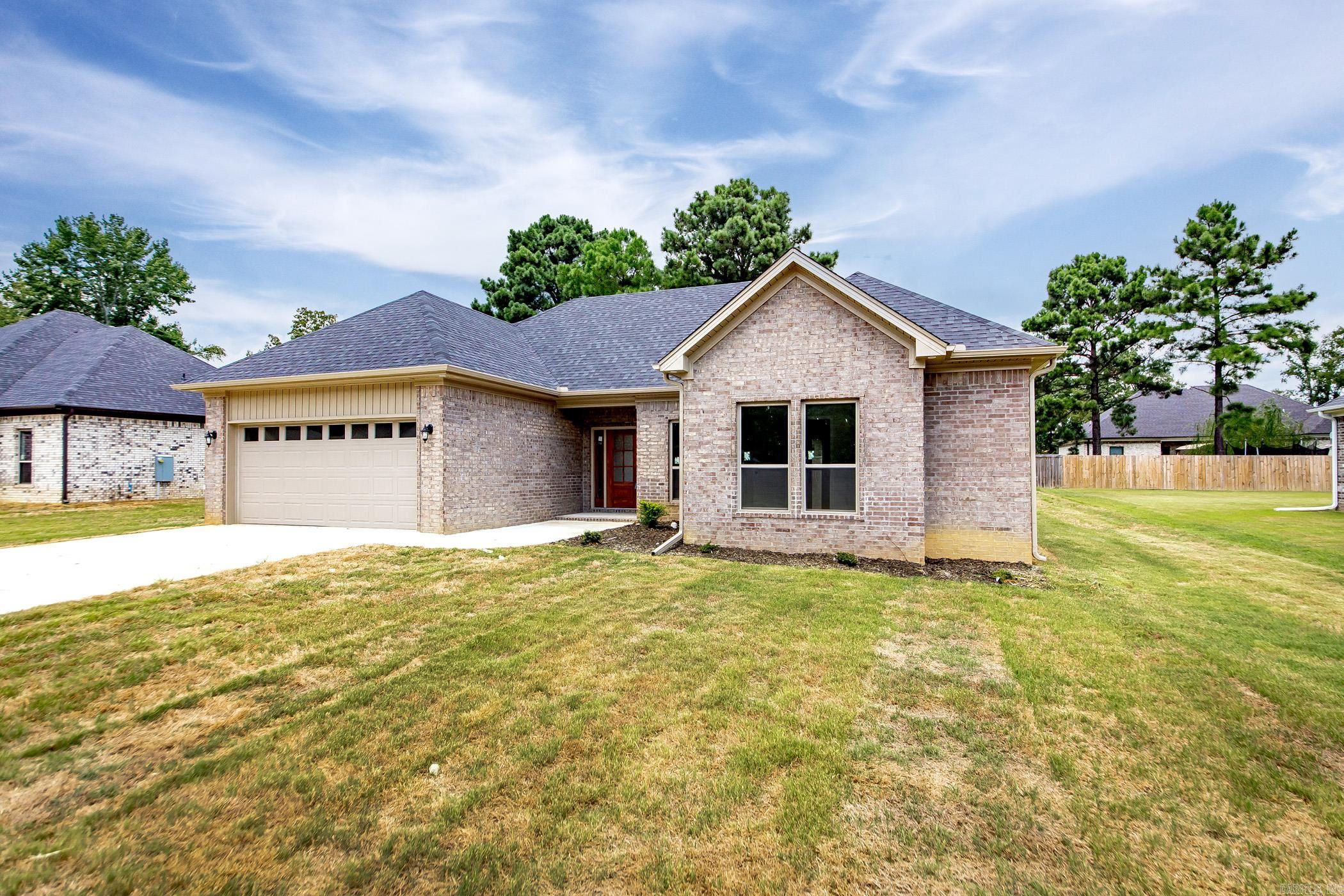 HIDDEN VALLEY ESTATES - Residential
