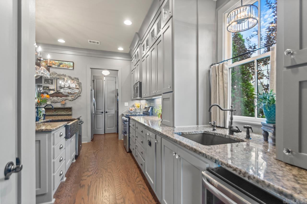 VILLAGE AT HENDRIX - Residential