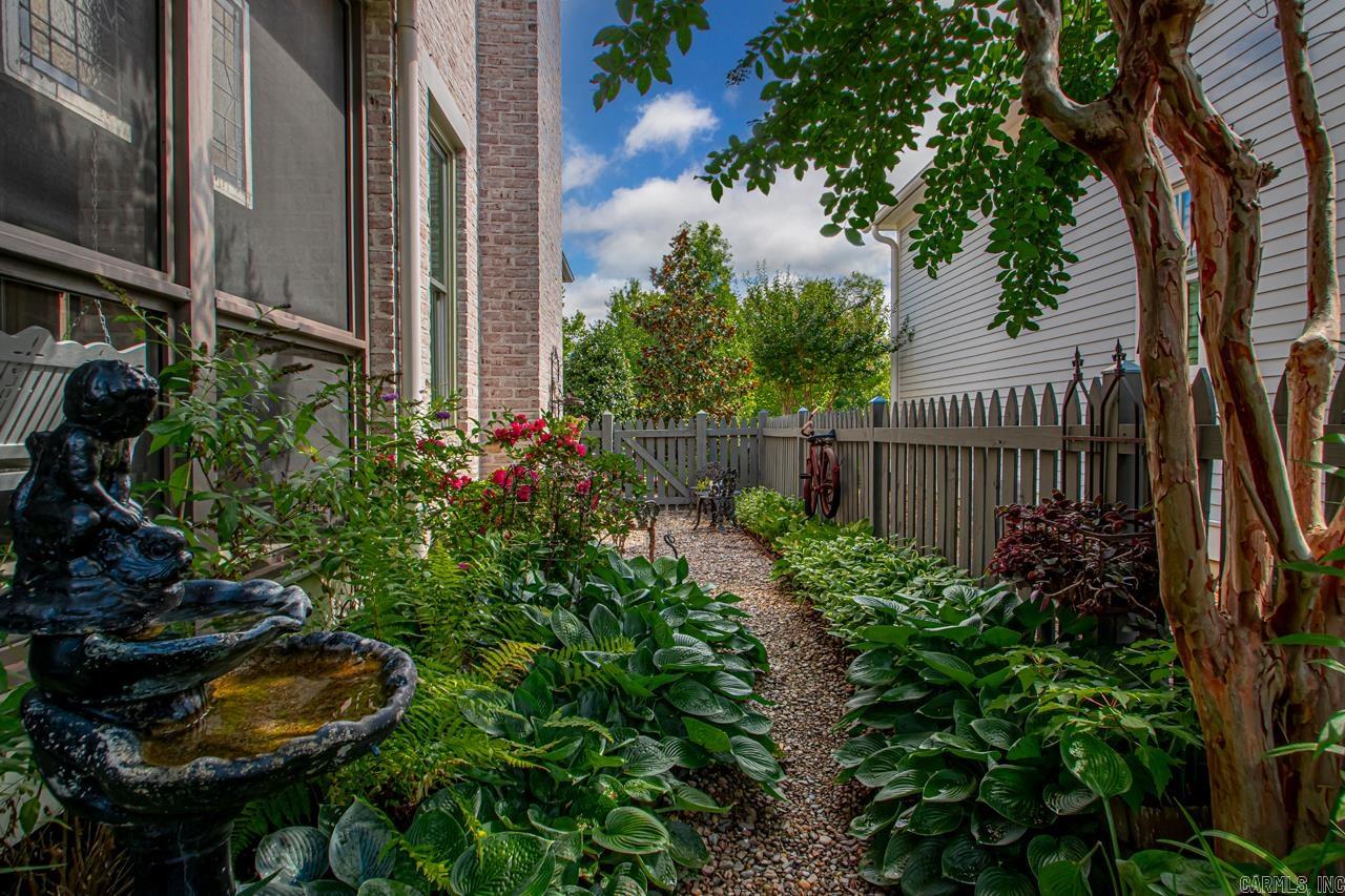 VILLAGE AT HENDRIX - Residential