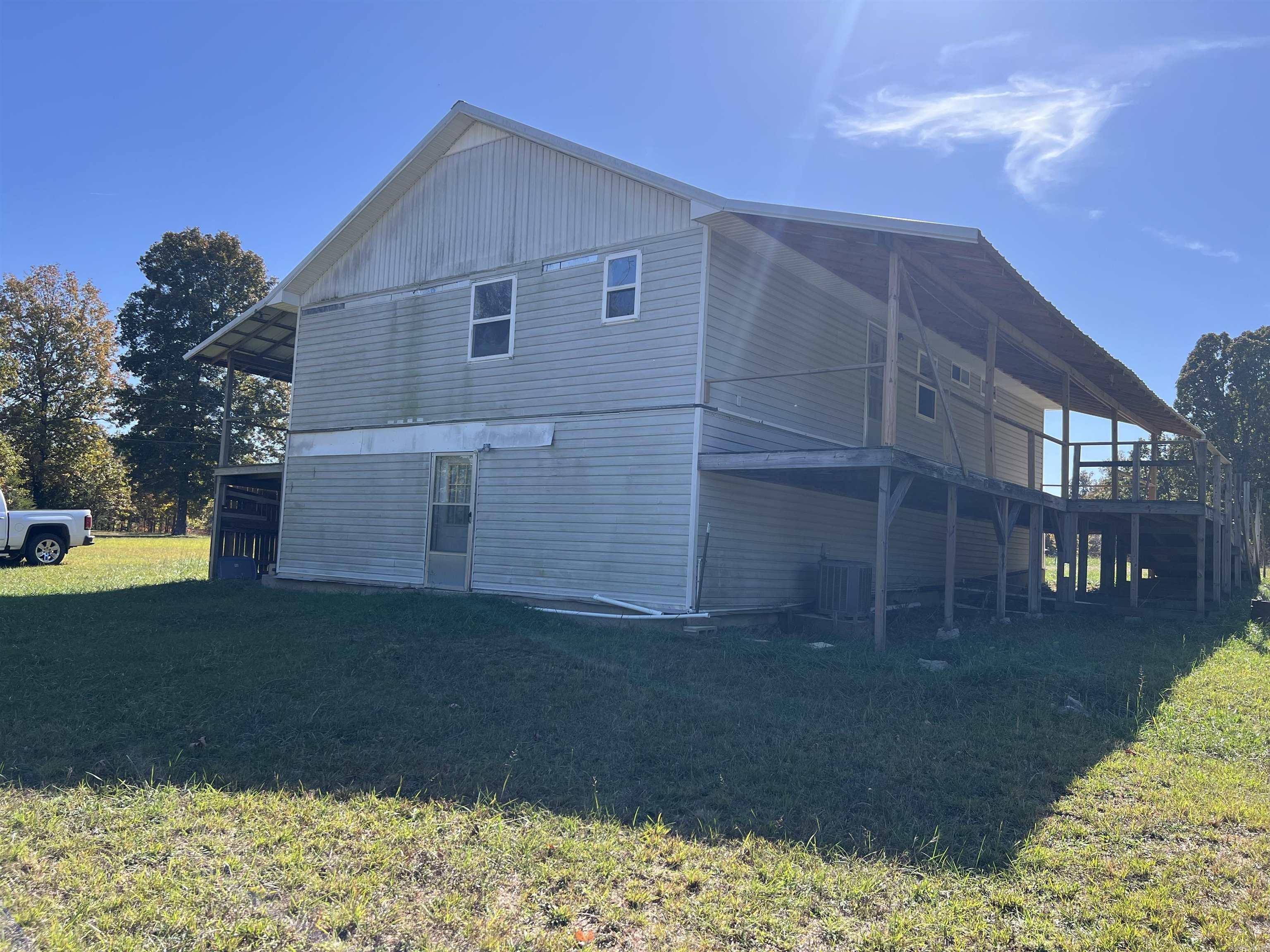 OAK RIDGE ACRES - Residential