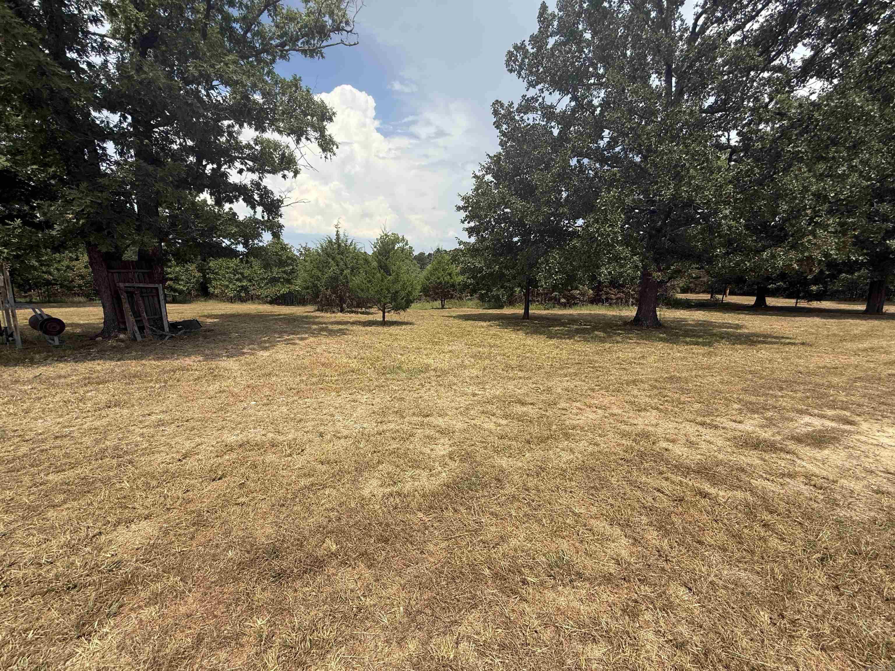 OAK RIDGE ACRES - Residential