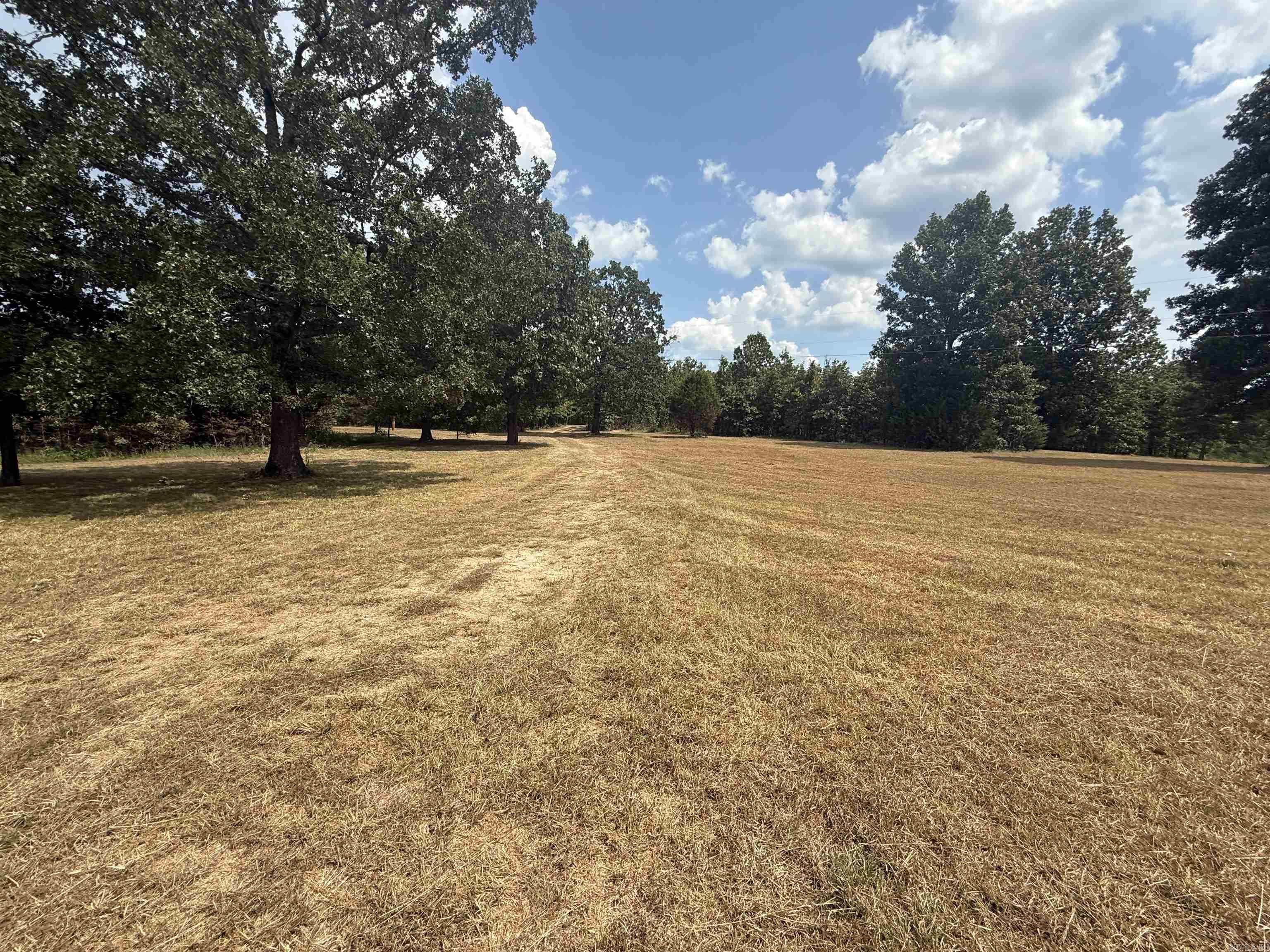 OAK RIDGE ACRES - Residential