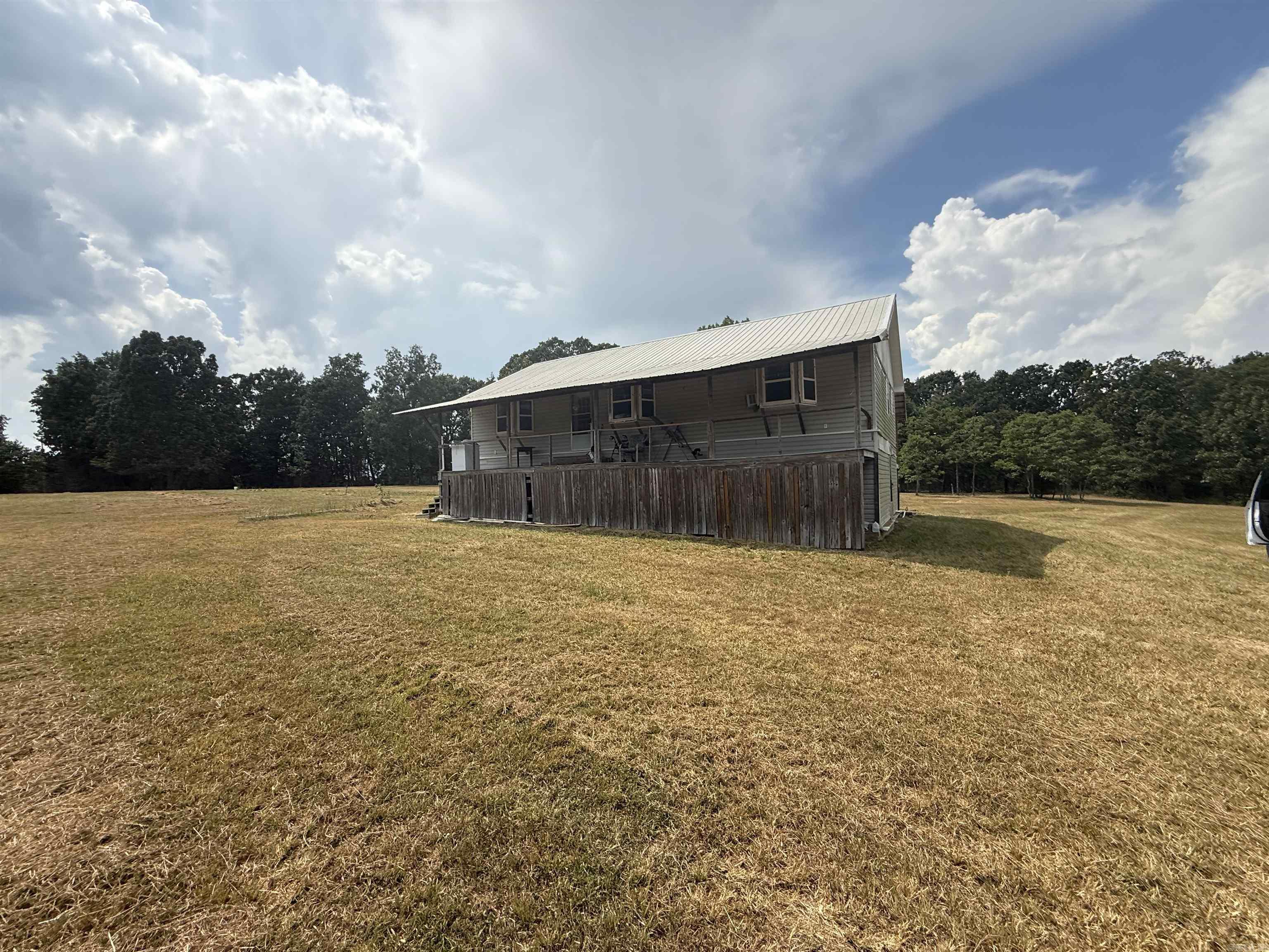 OAK RIDGE ACRES - Residential