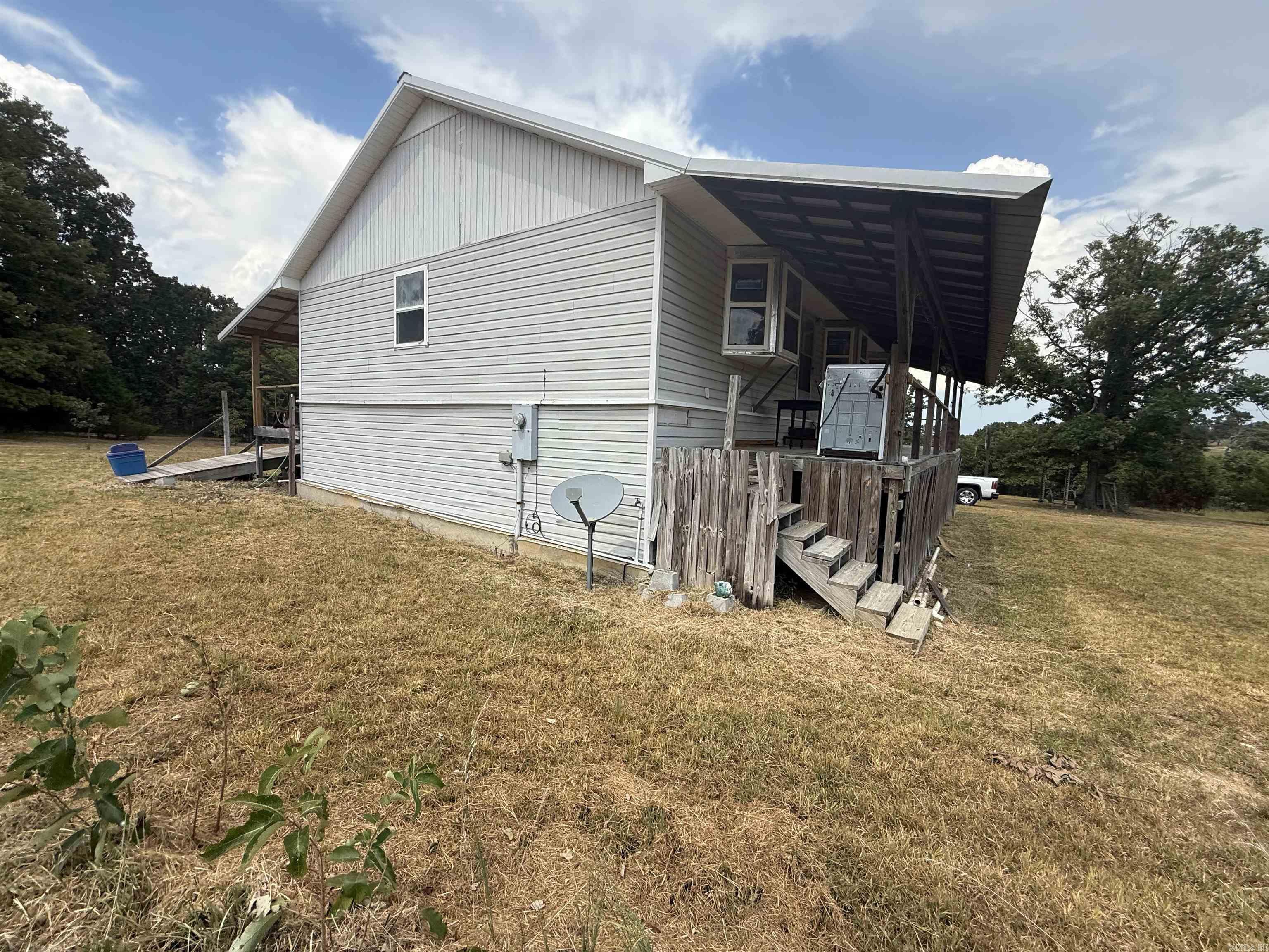 OAK RIDGE ACRES - Residential