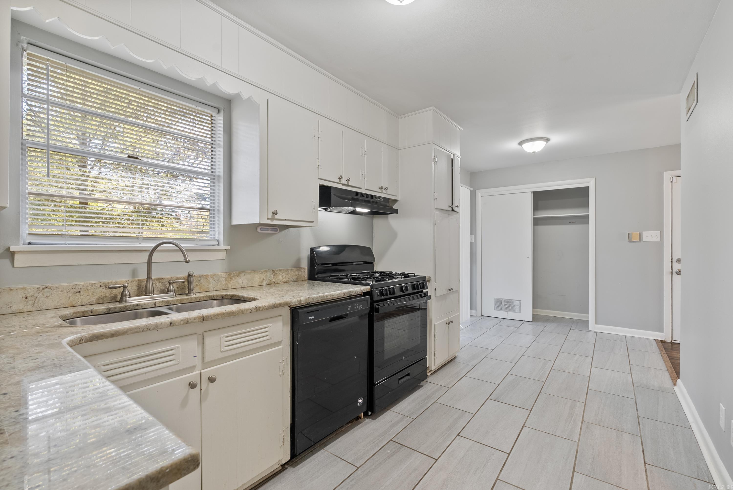 Hosman - Residential