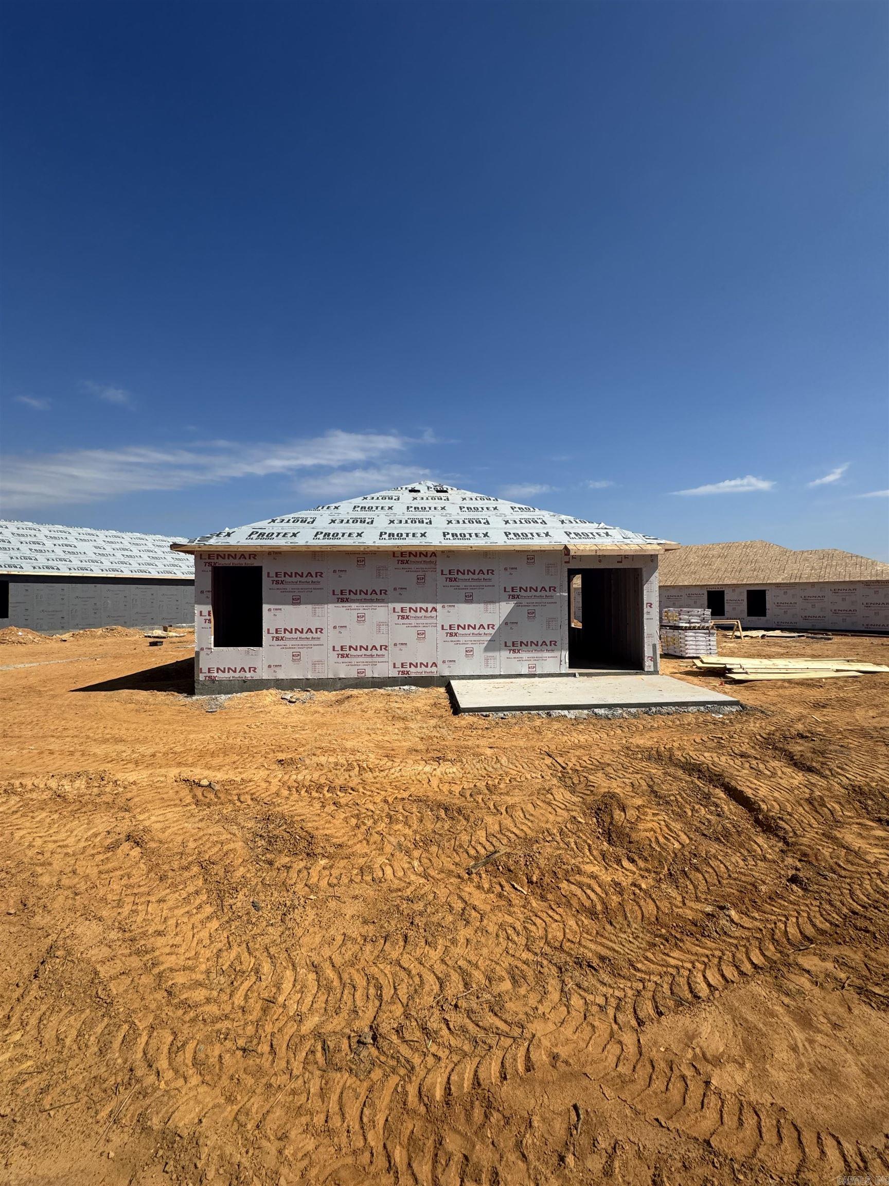 THE MEADOWS - Residential