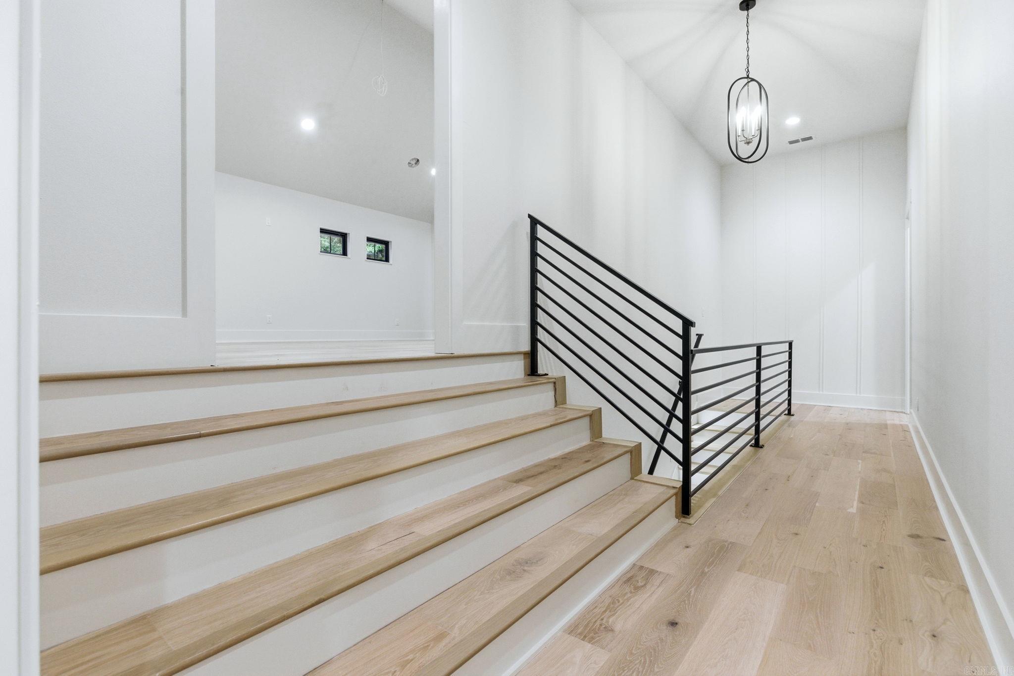 HAZEL OAK - Residential