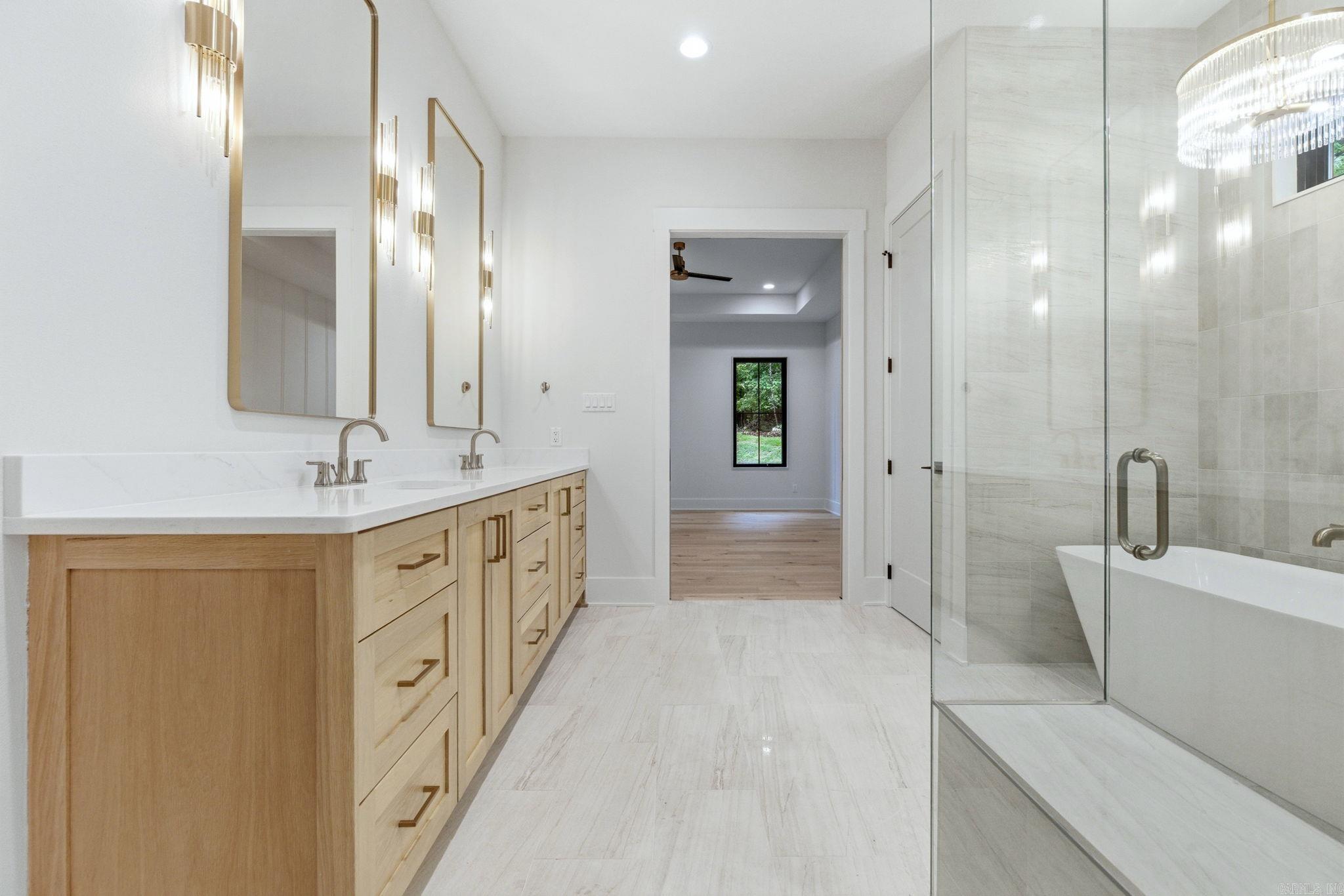 HAZEL OAK - Residential