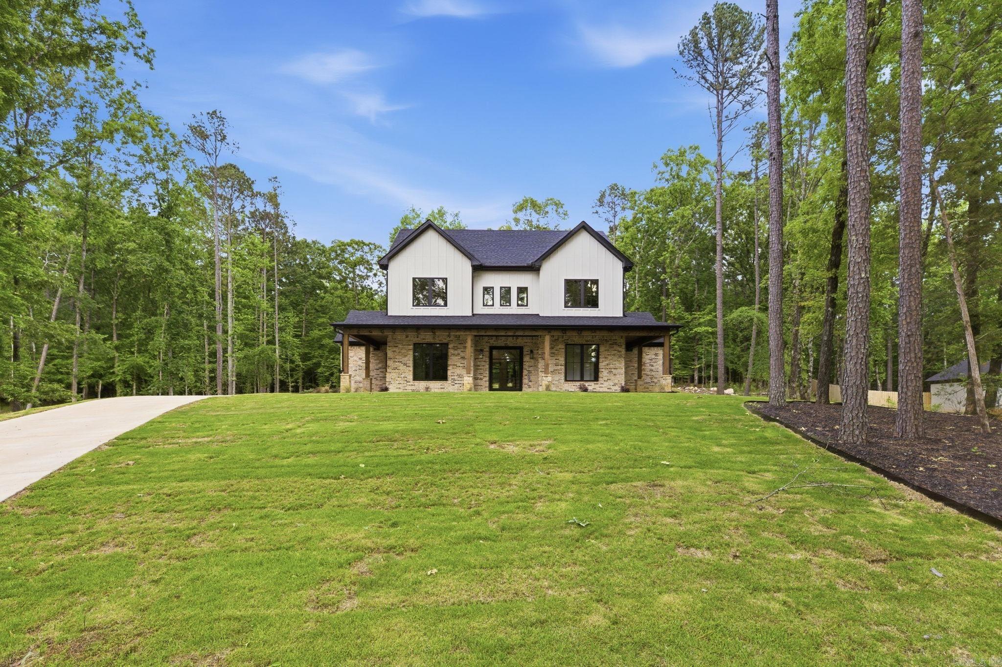 HAZEL OAK - Residential