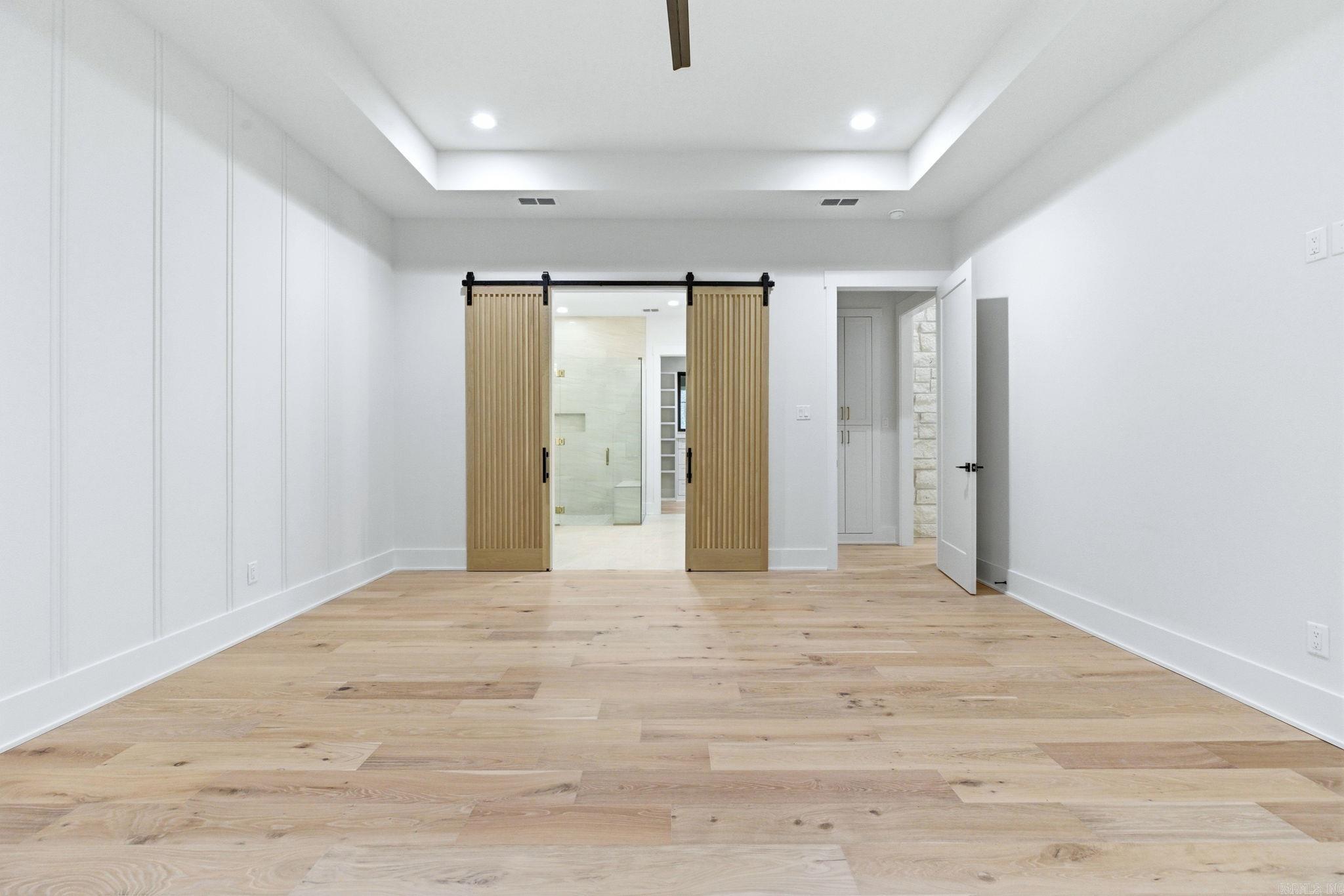 HAZEL OAK - Residential