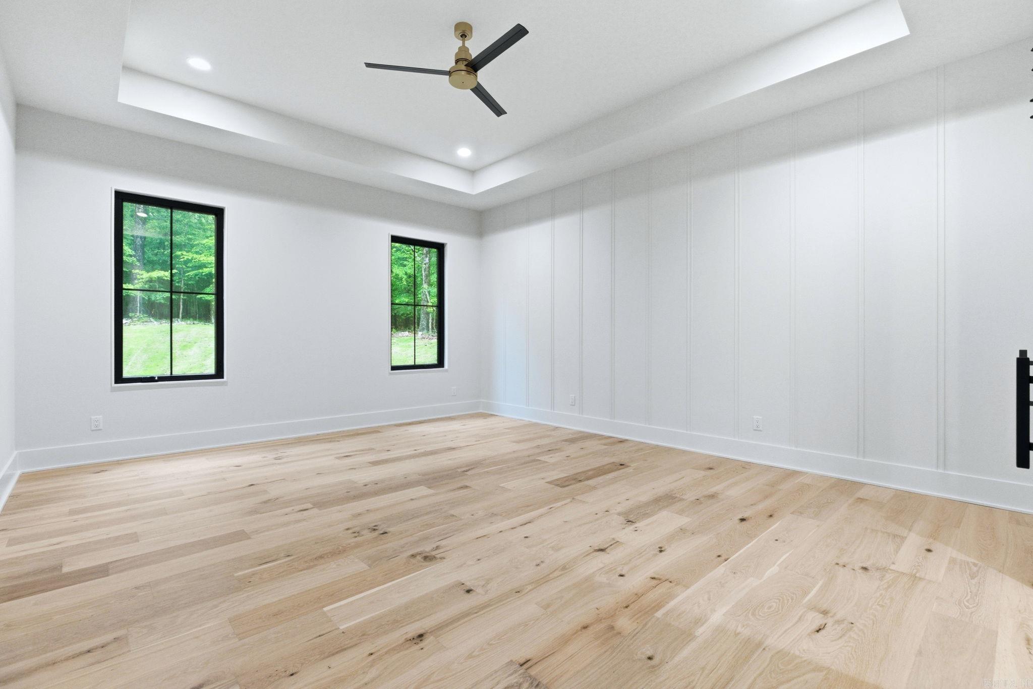 HAZEL OAK - Residential