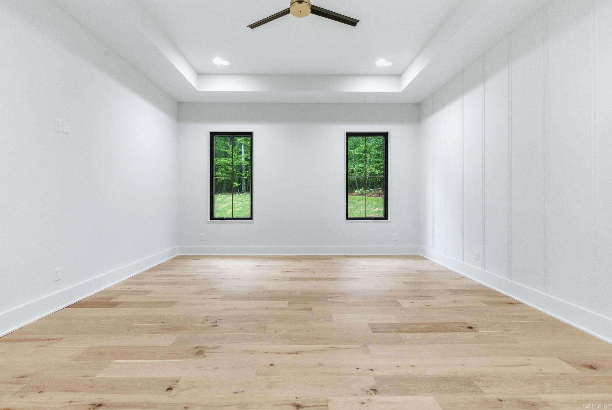 HAZEL OAK - Residential