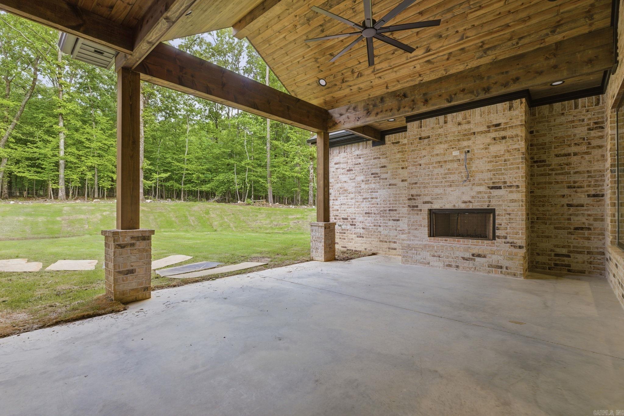 HAZEL OAK - Residential