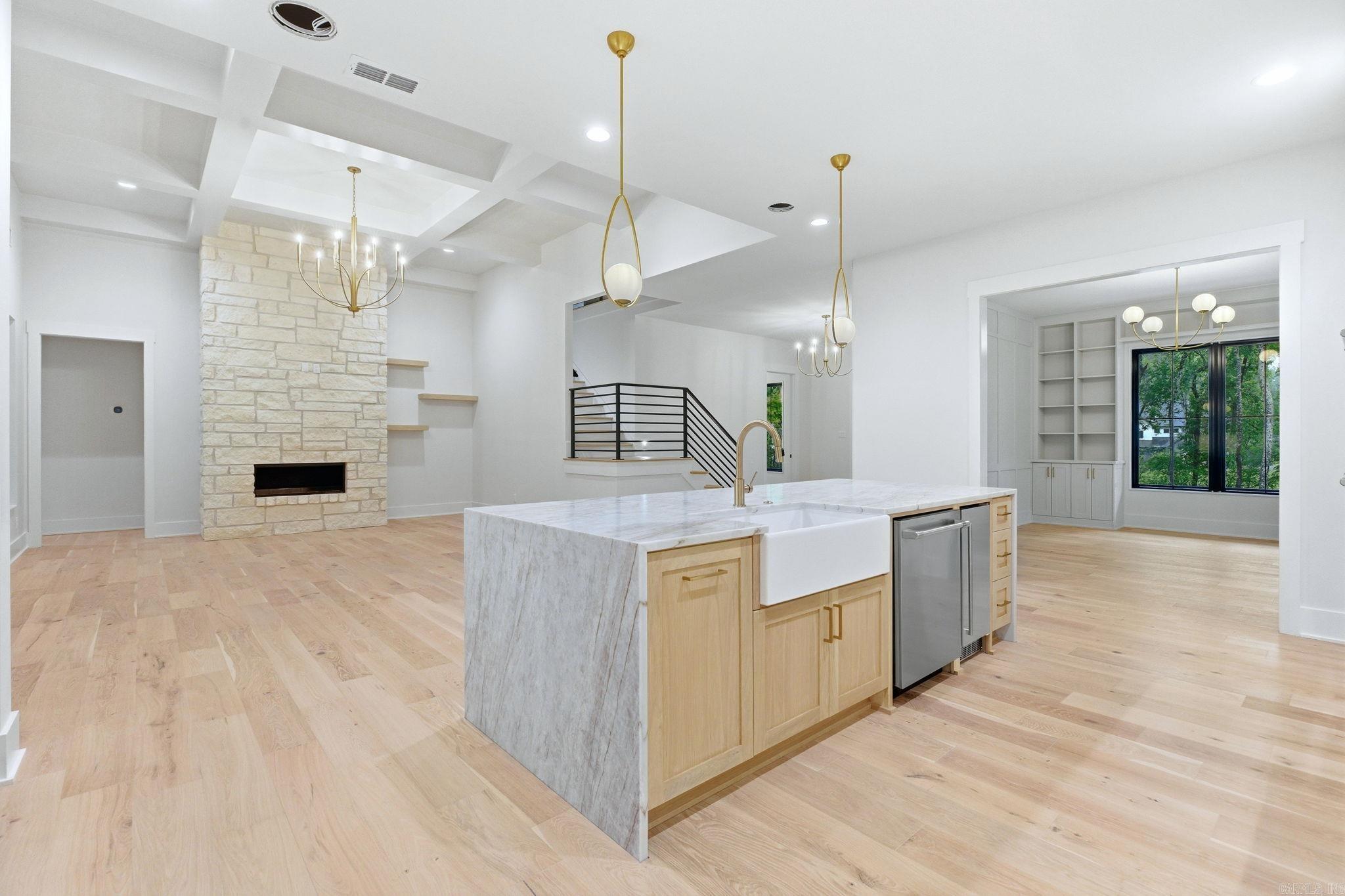 HAZEL OAK - Residential