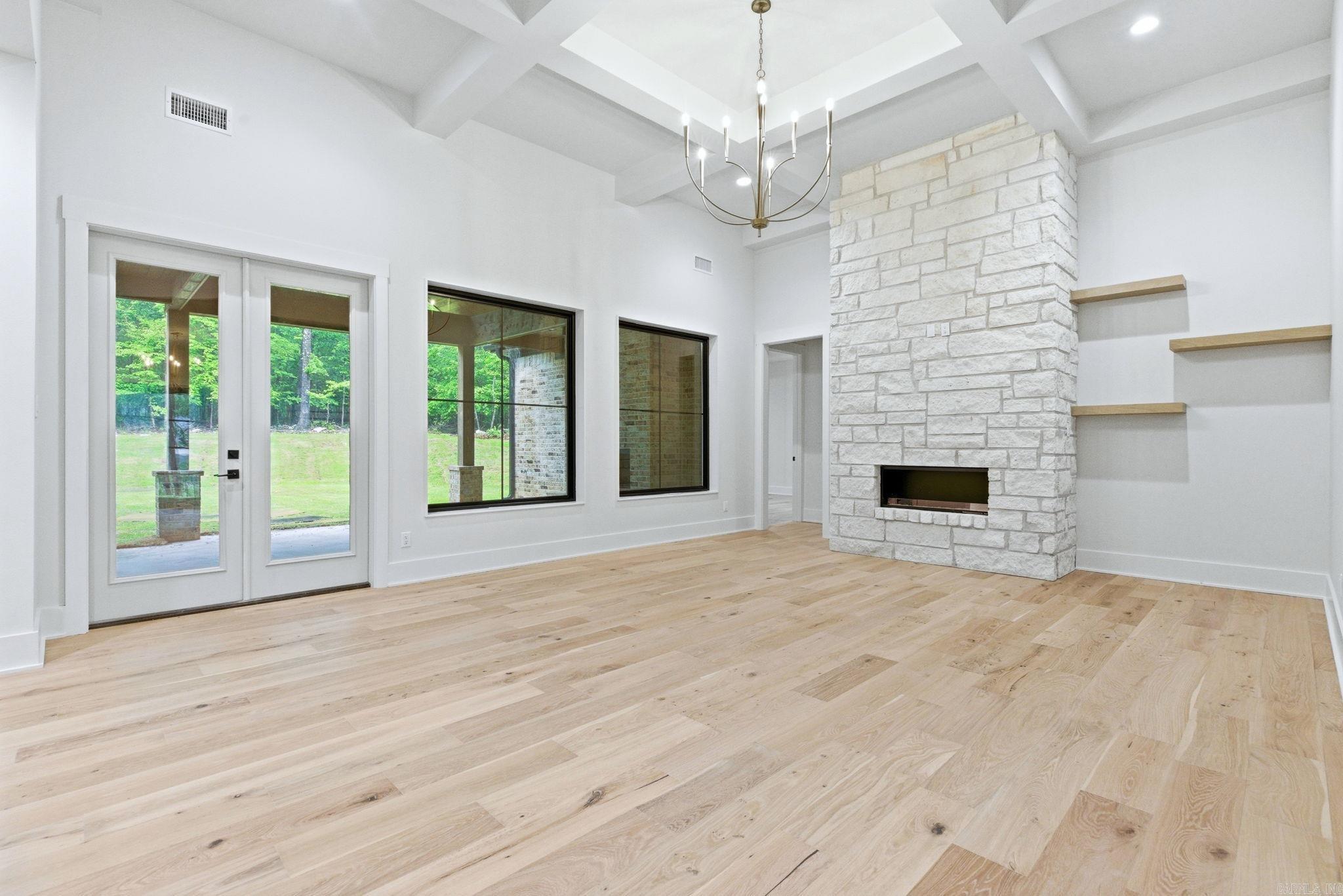 HAZEL OAK - Residential