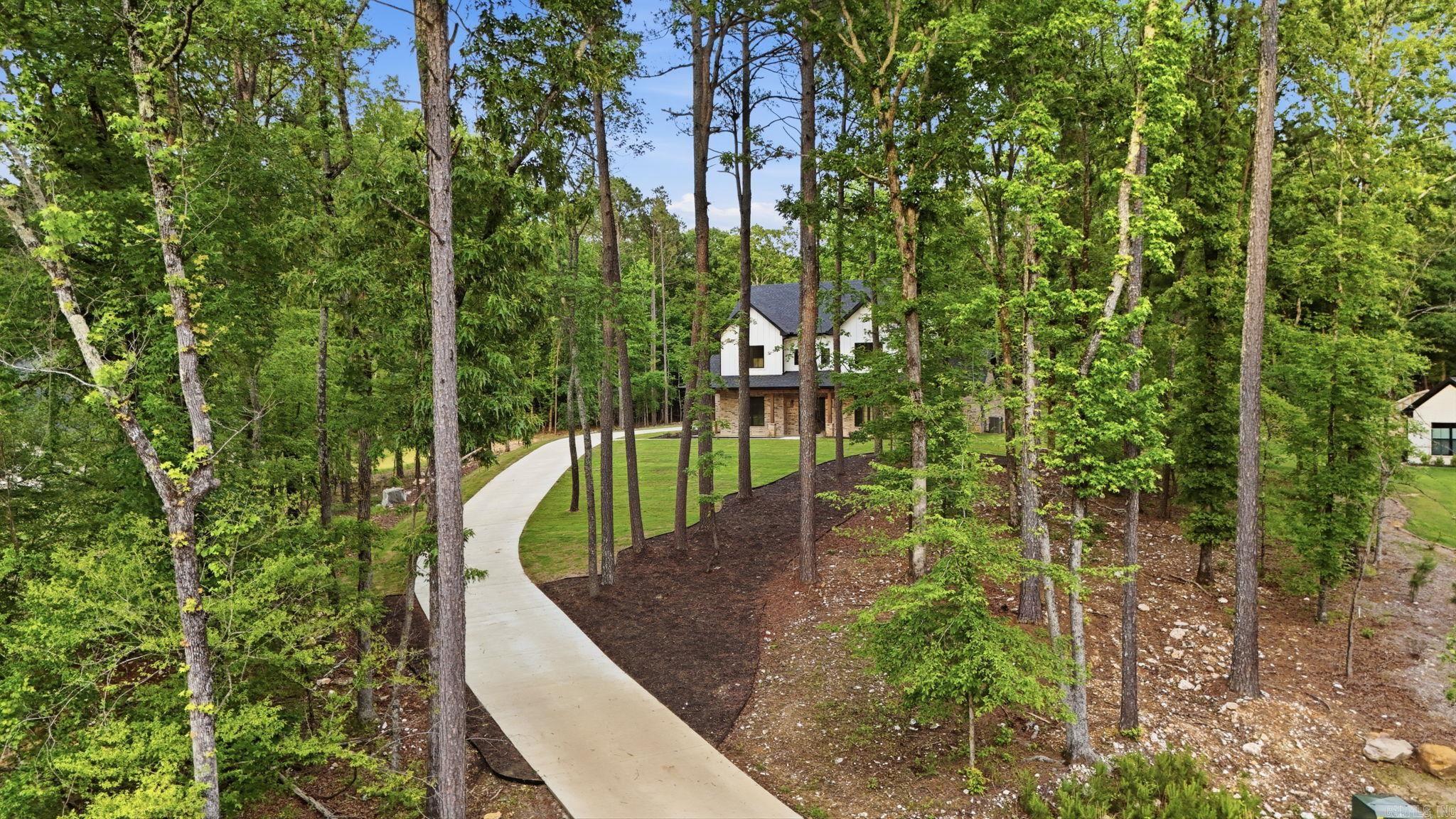 HAZEL OAK - Residential