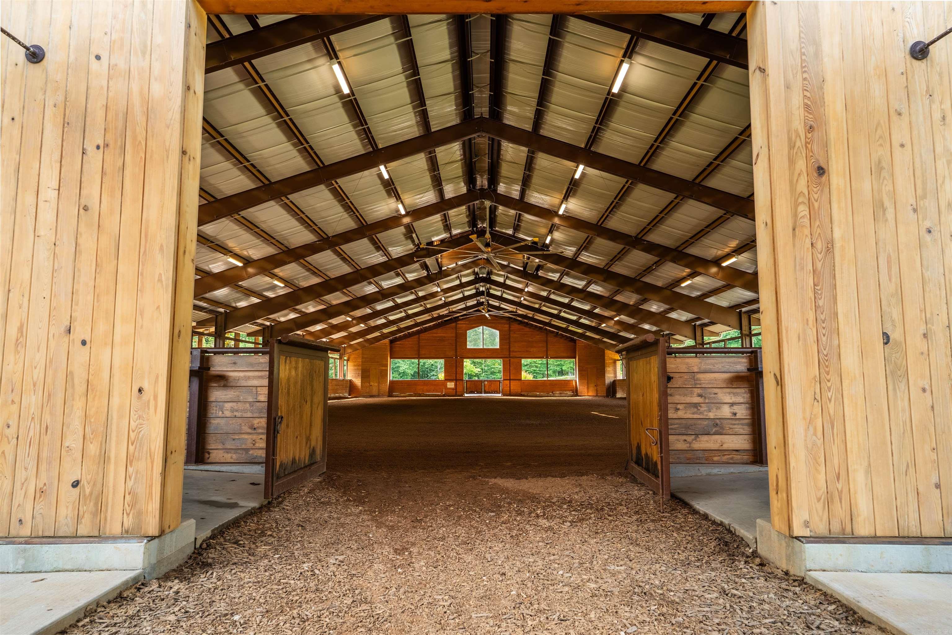 Glenns Crossing - Commercial Sale