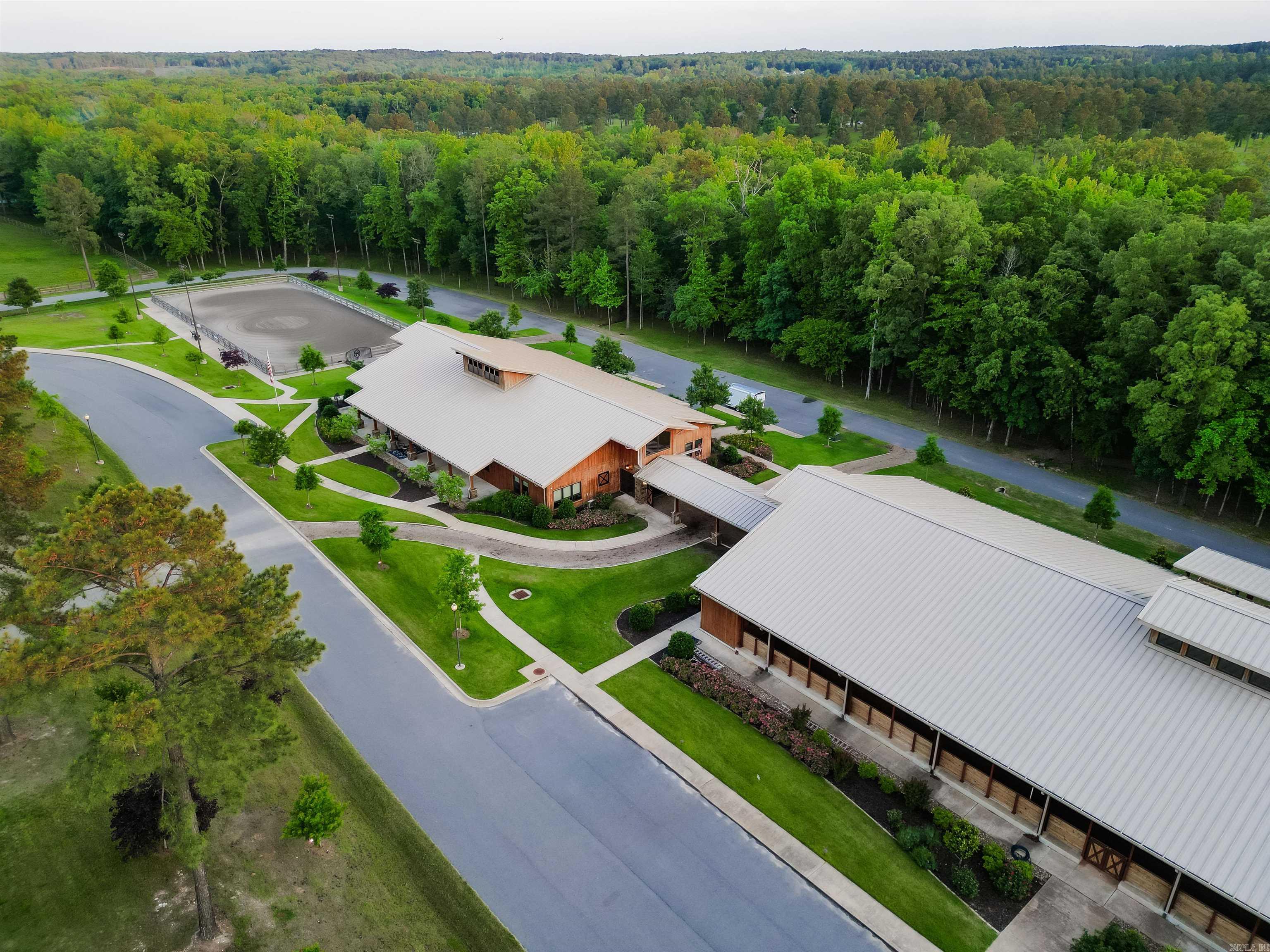 Glenns Crossing - Commercial Sale