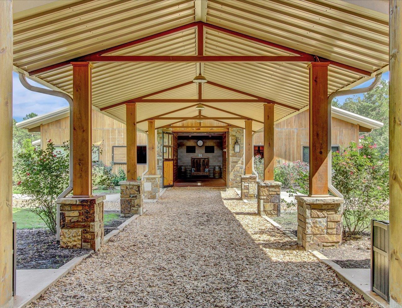 Glenns Crossing - Commercial Sale