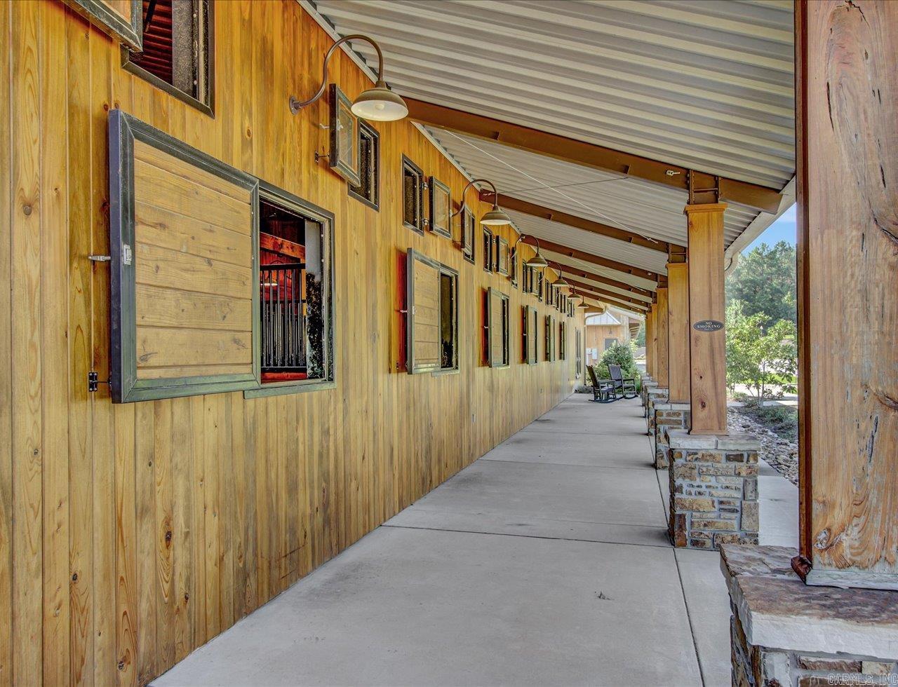 Glenns Crossing - Commercial Sale