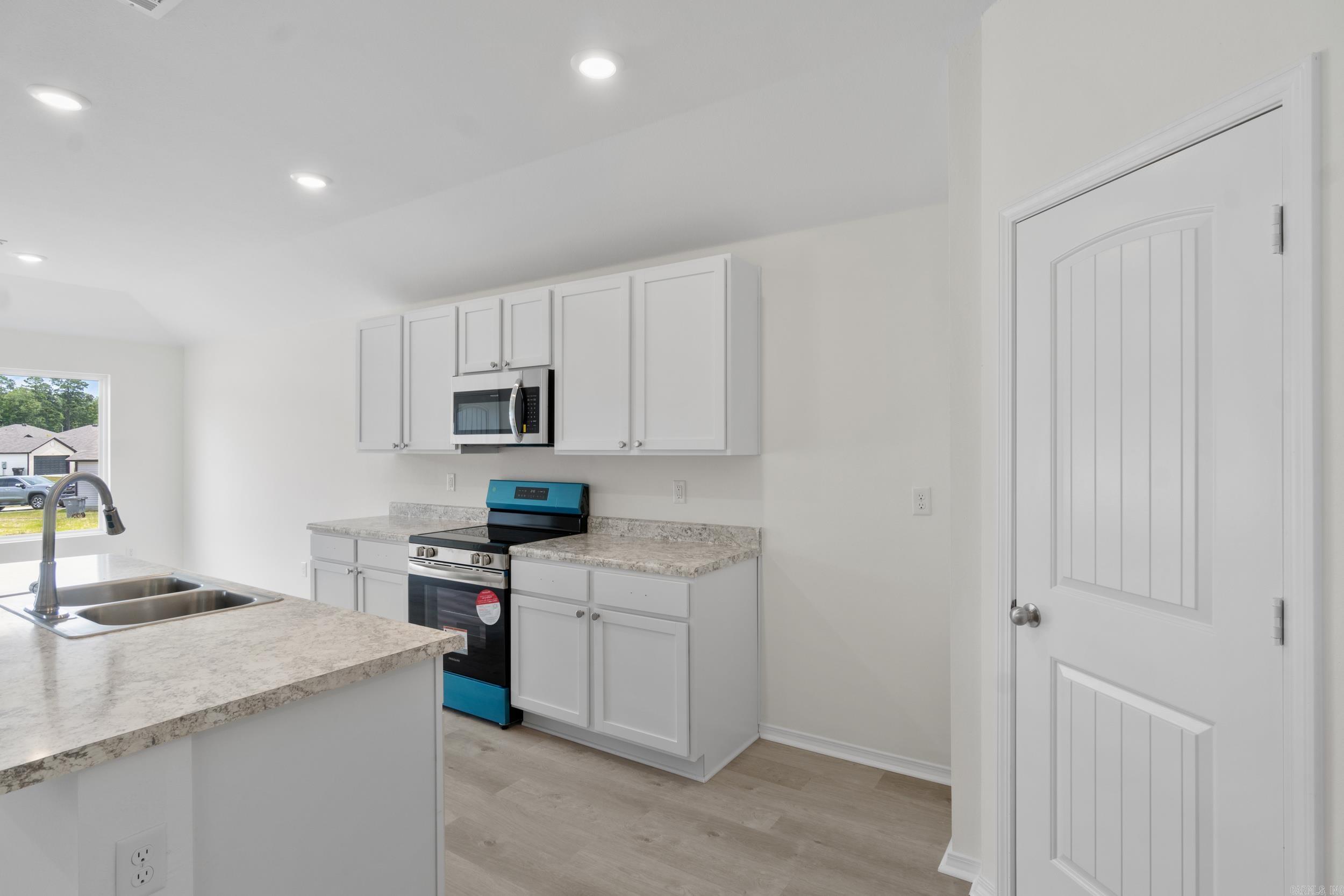 SPRINGLAKE TRAILS - Residential