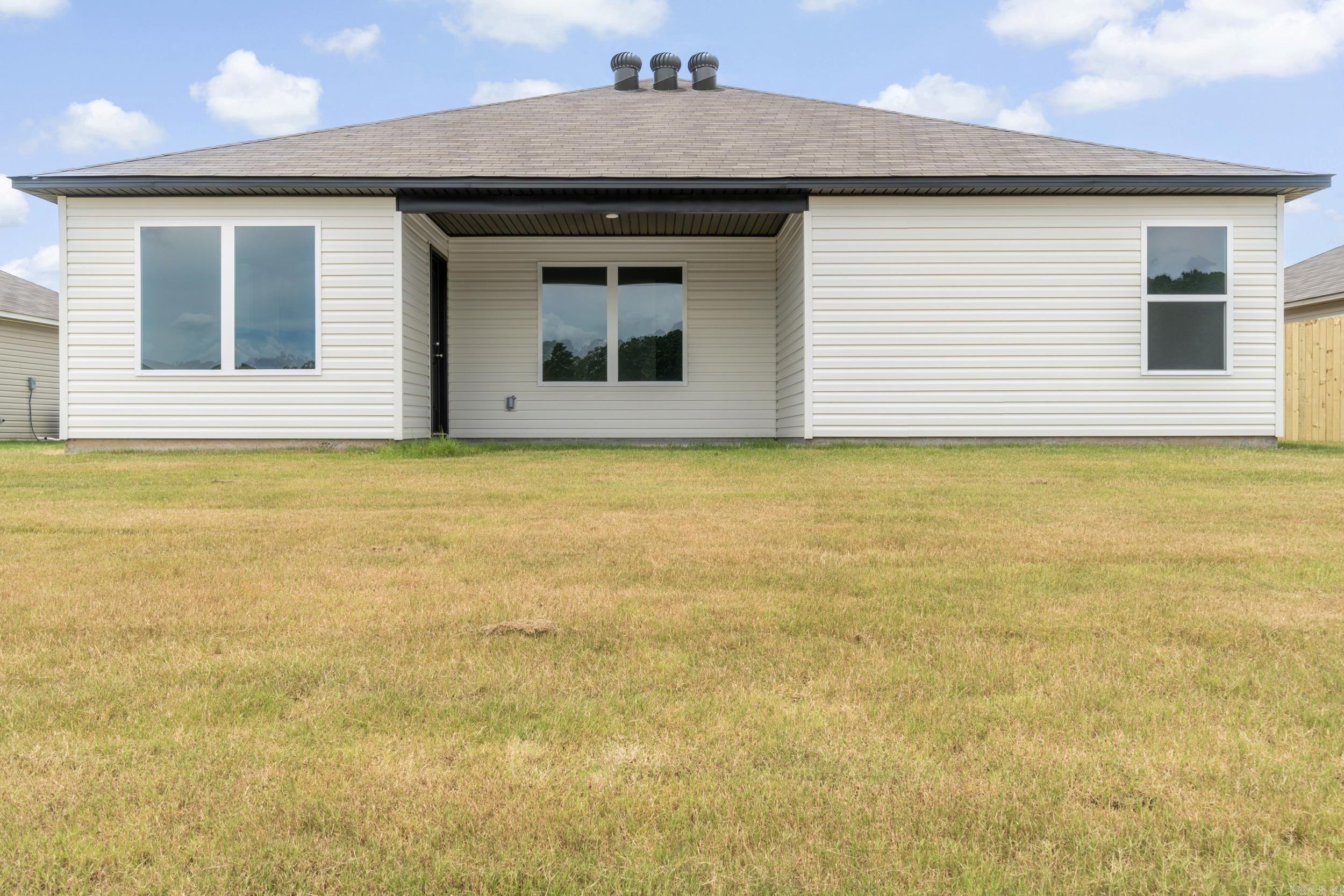 SPRINGLAKE TRAILS - Residential