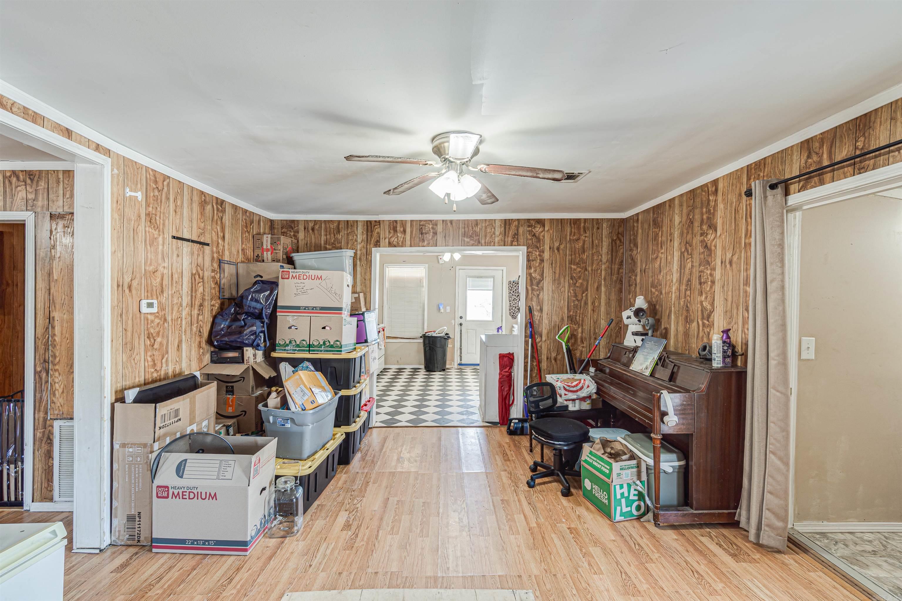 Metes & Bounds - Residential Income