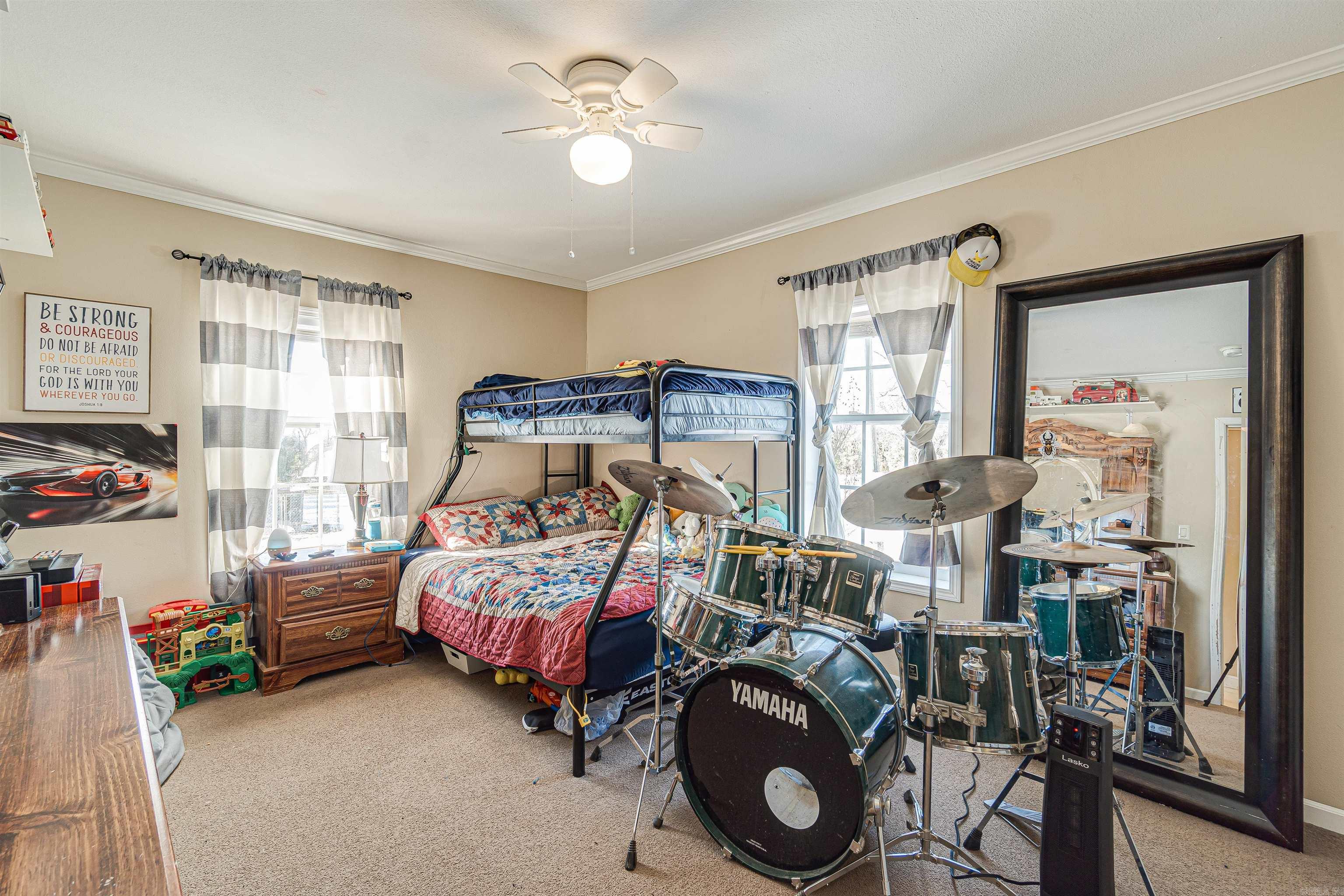 Metes & Bounds - Residential Income