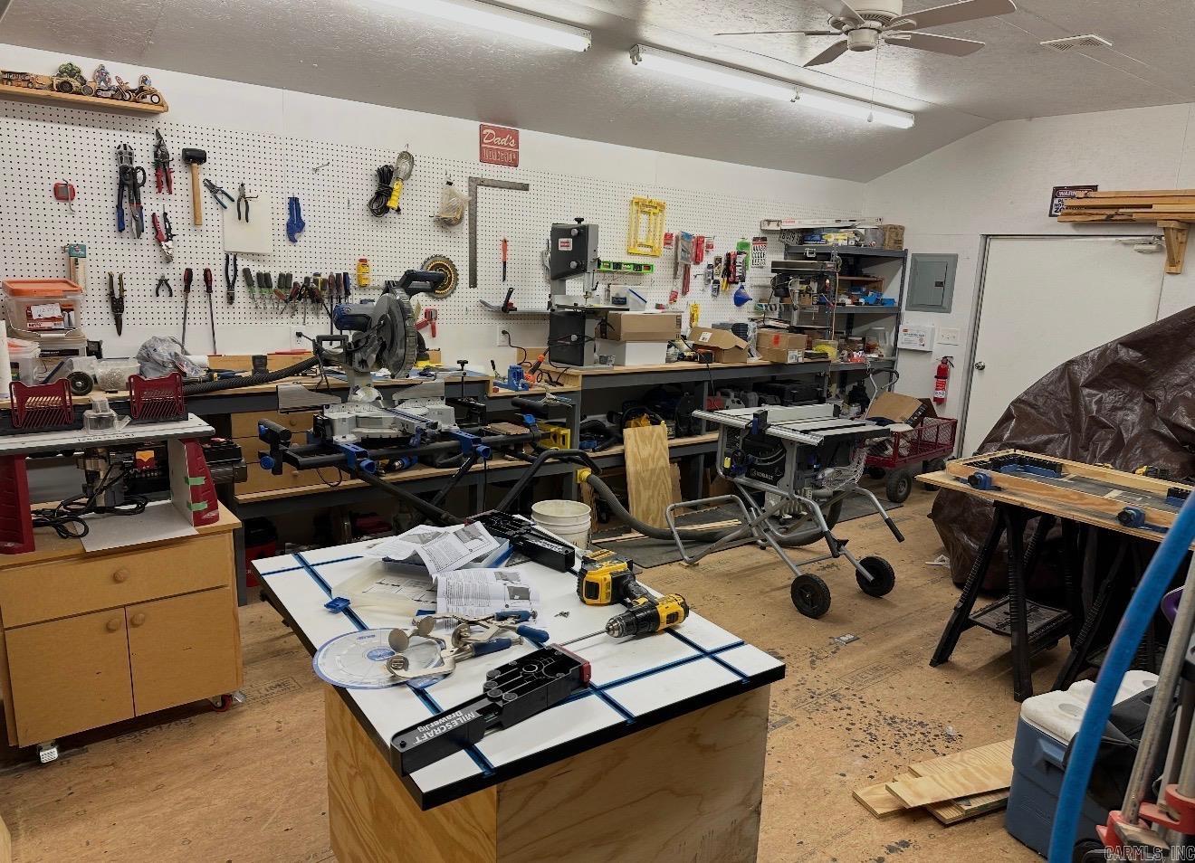 BROOKSIDE - Residential