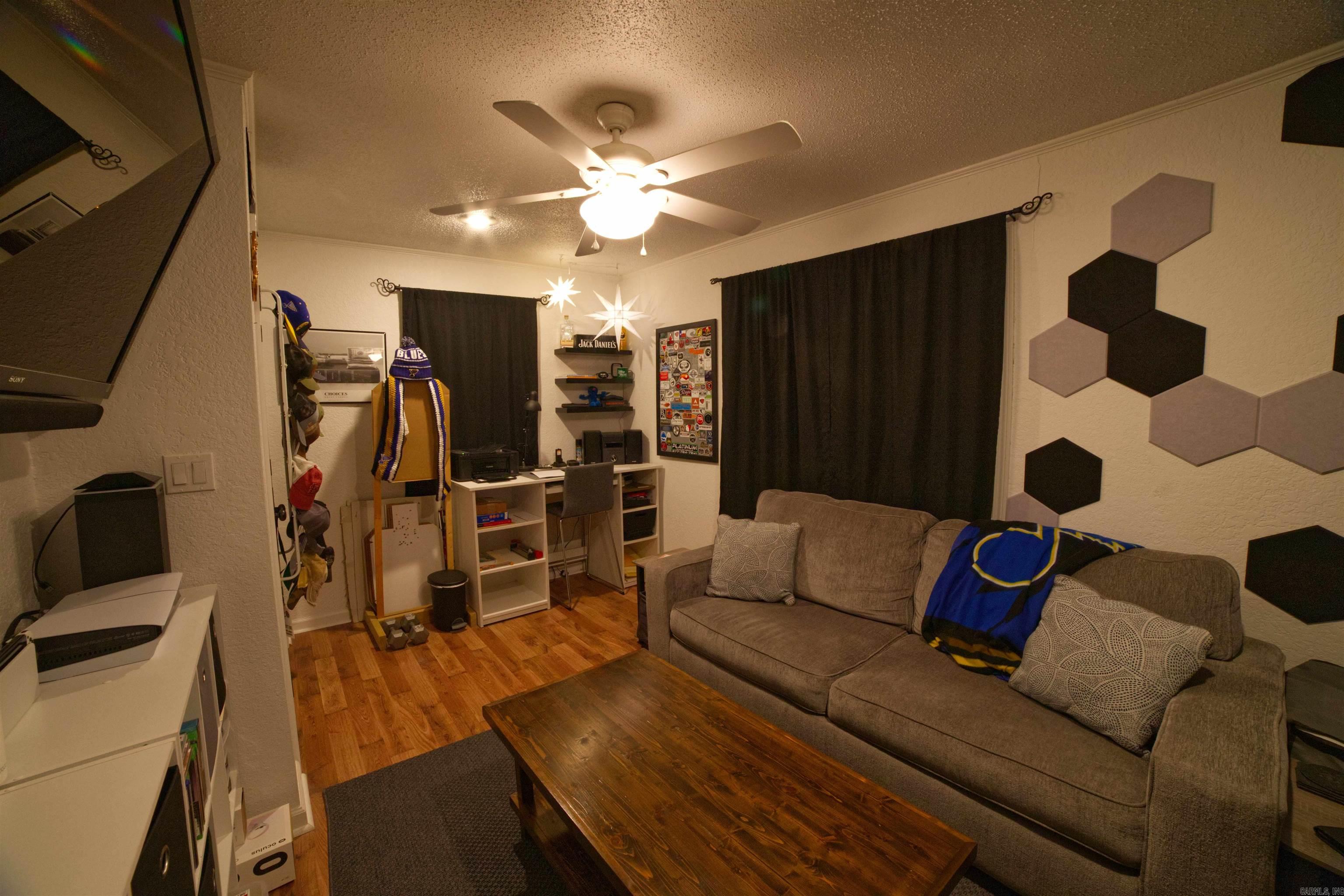 BROOKSIDE - Residential