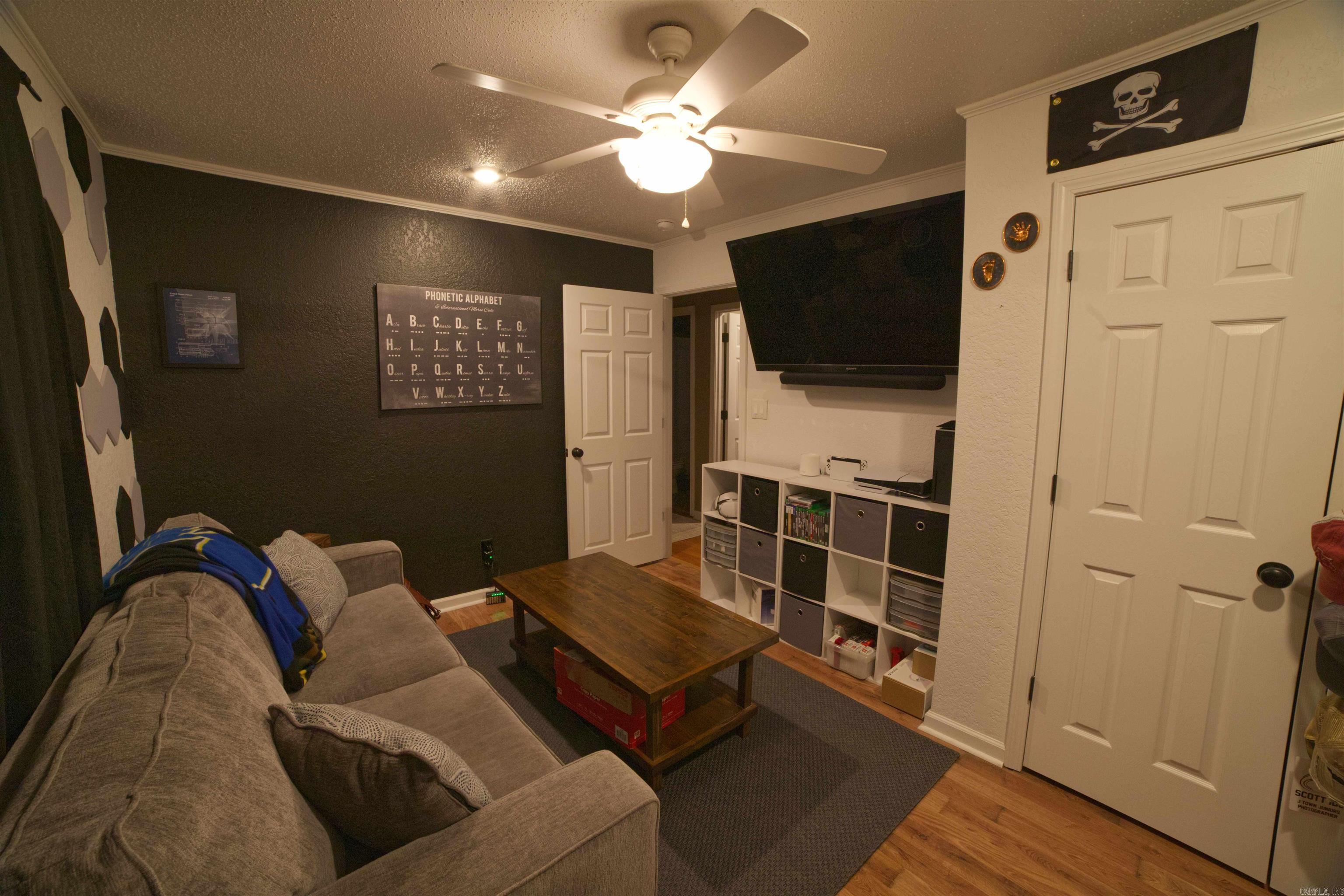 BROOKSIDE - Residential